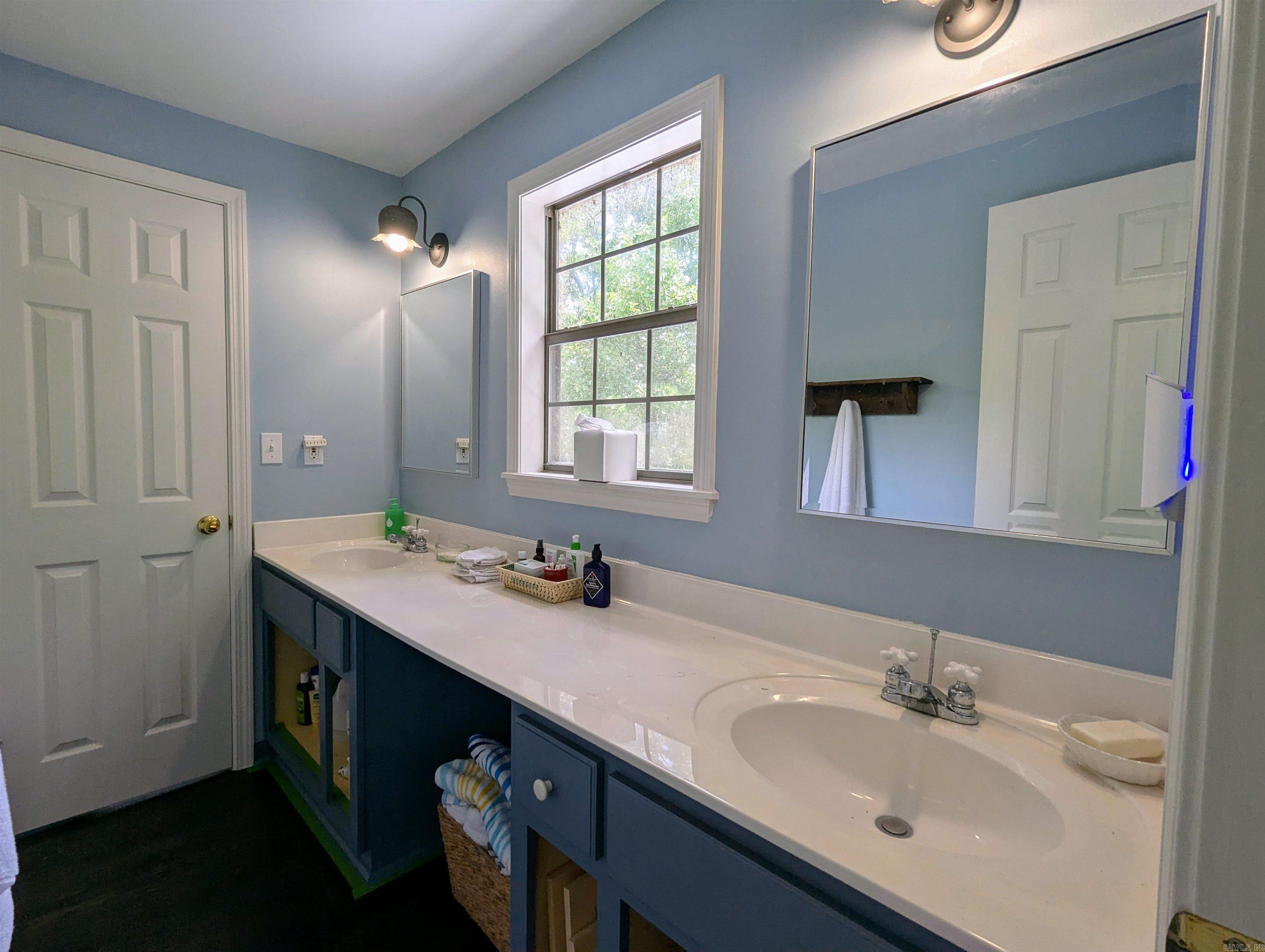 160 Lake Point Drive Quitman, AR 72131