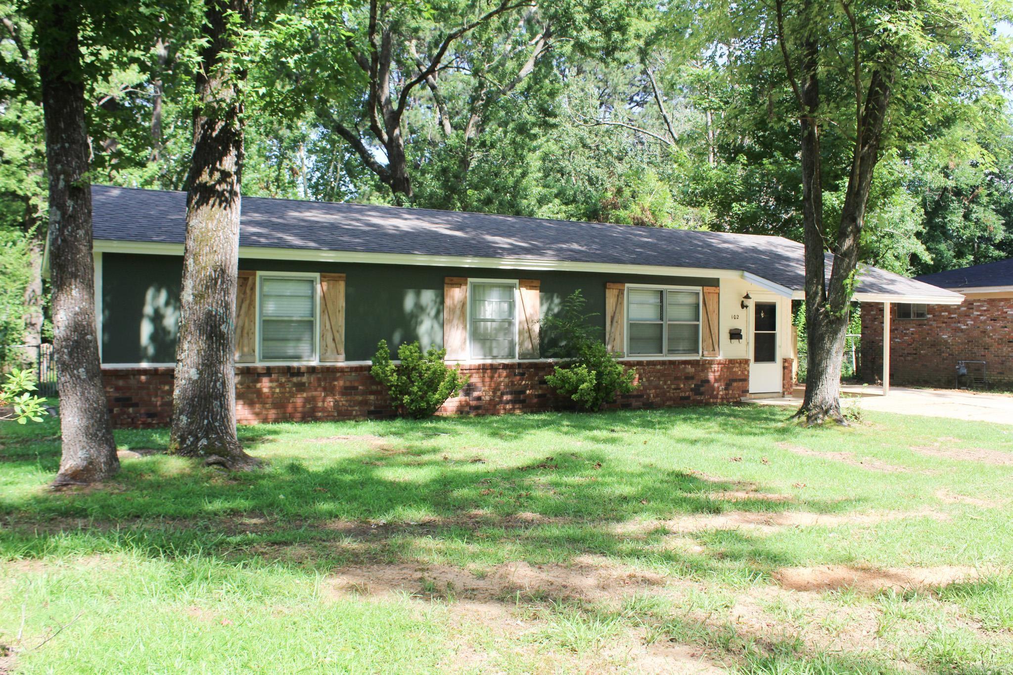 102 S Ella Searcy, AR 72143
