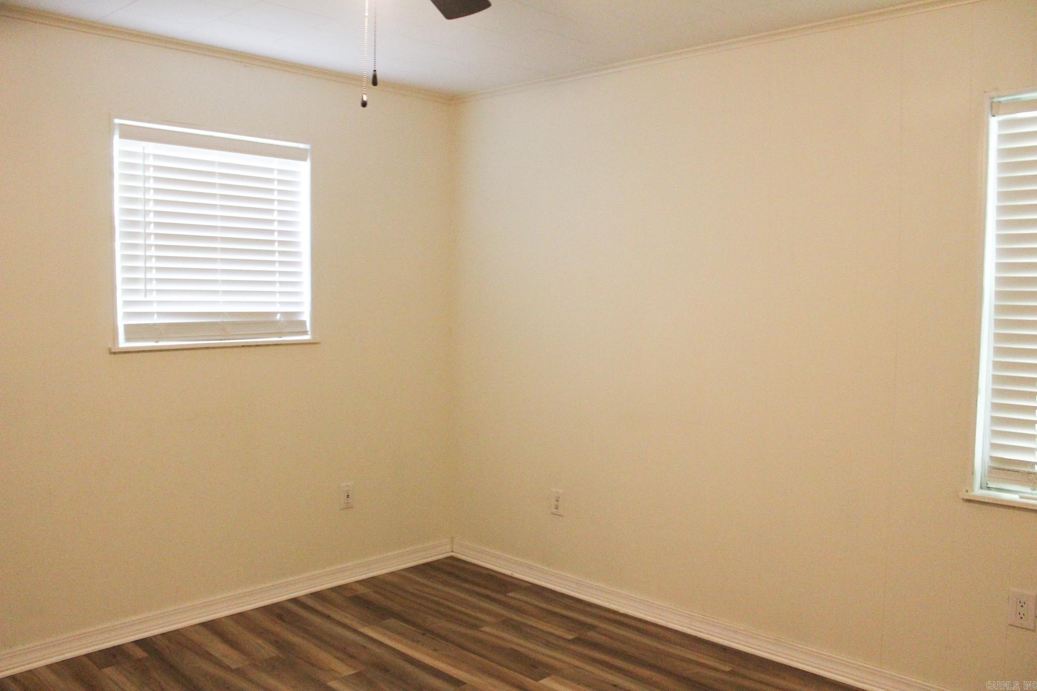 102 S Ella Searcy, AR 72143