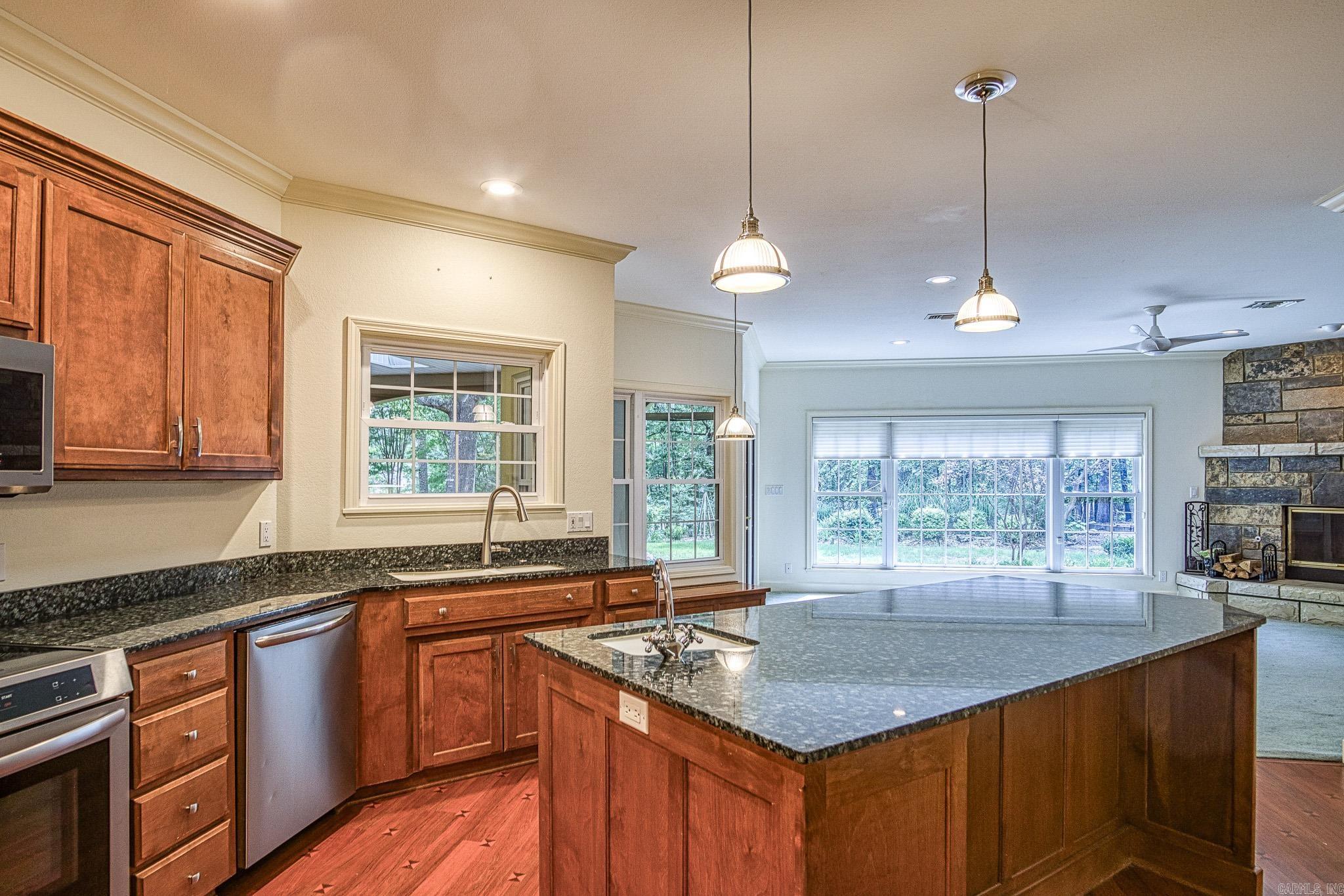 3 Excelso Lane Hot Springs Village, AR 71909