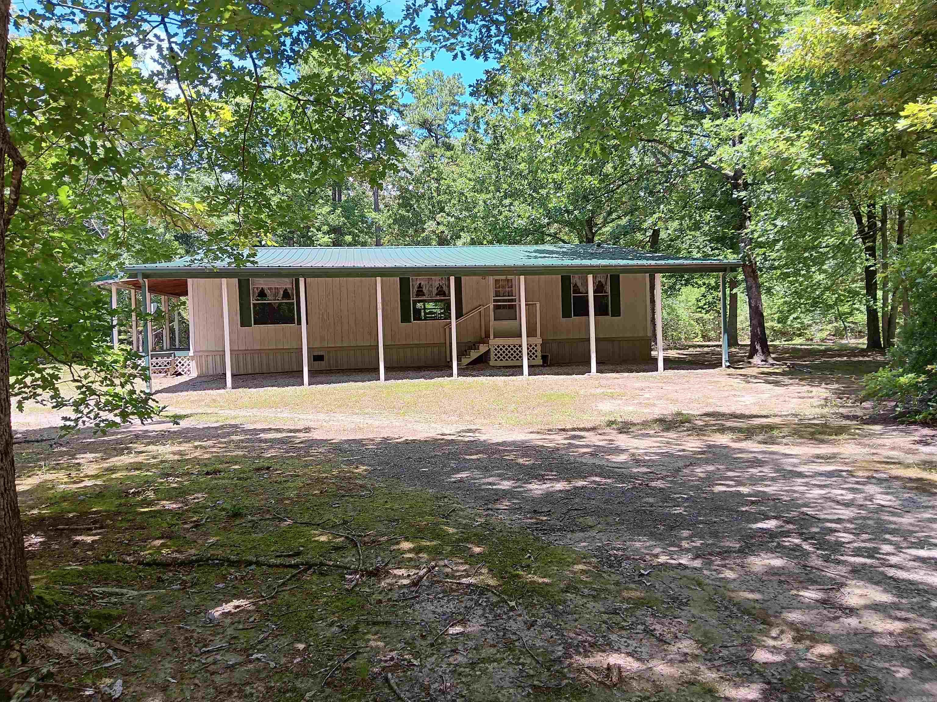 84 Prince  Greers Ferry, AR