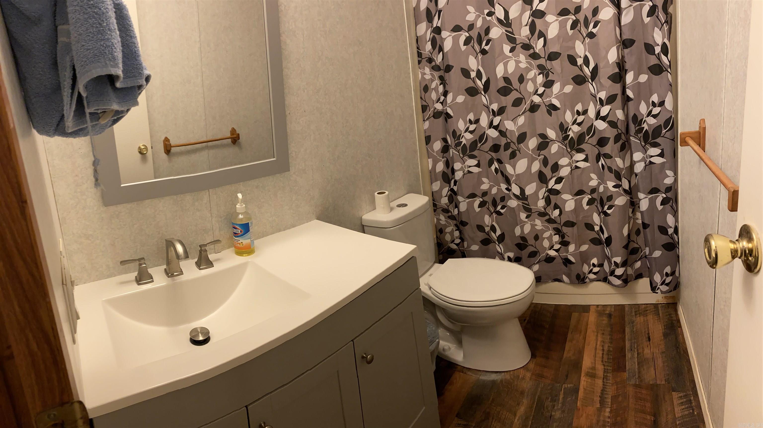 84 Prince  Greers Ferry, AR