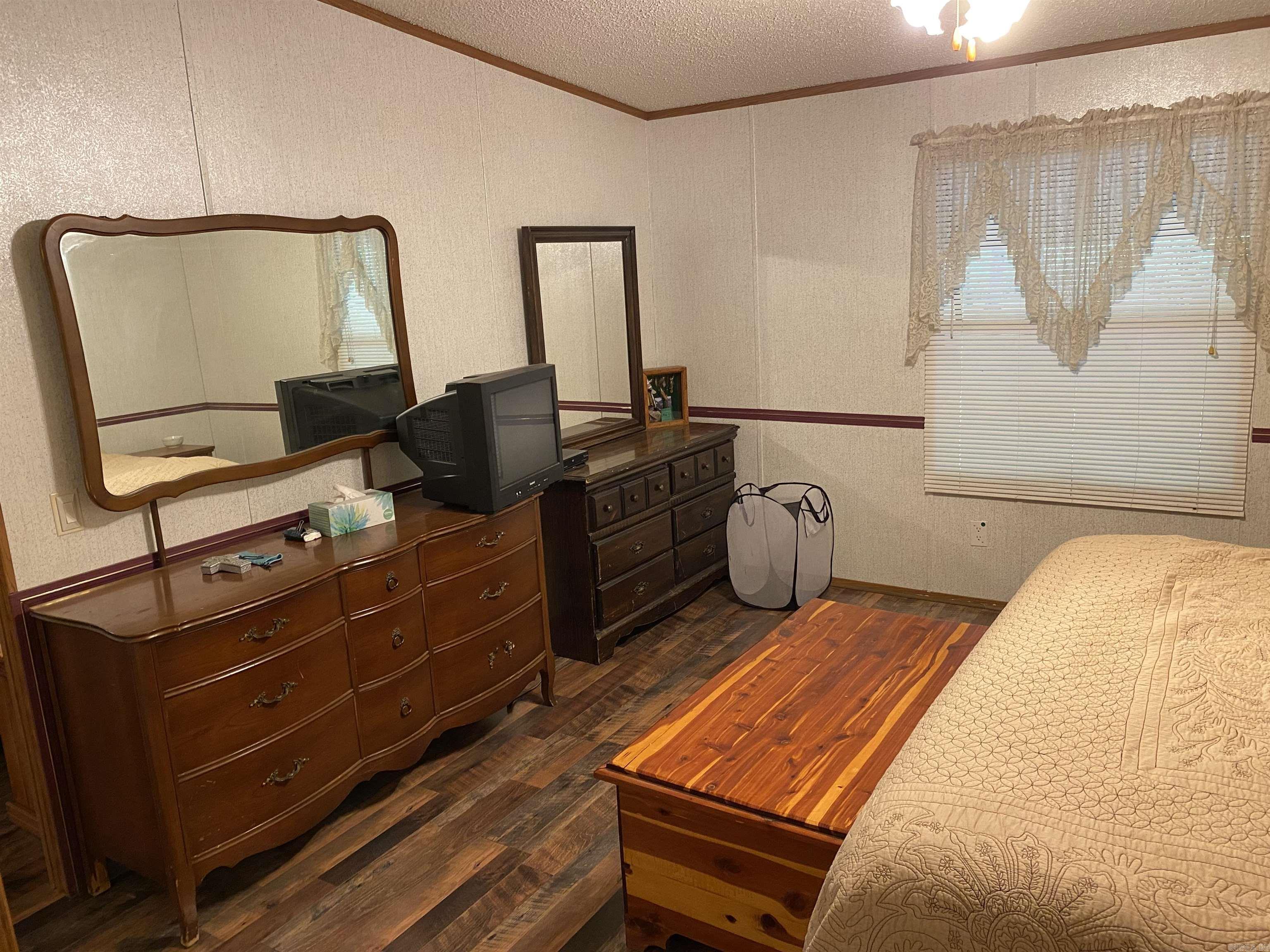 84 Prince  Greers Ferry, AR