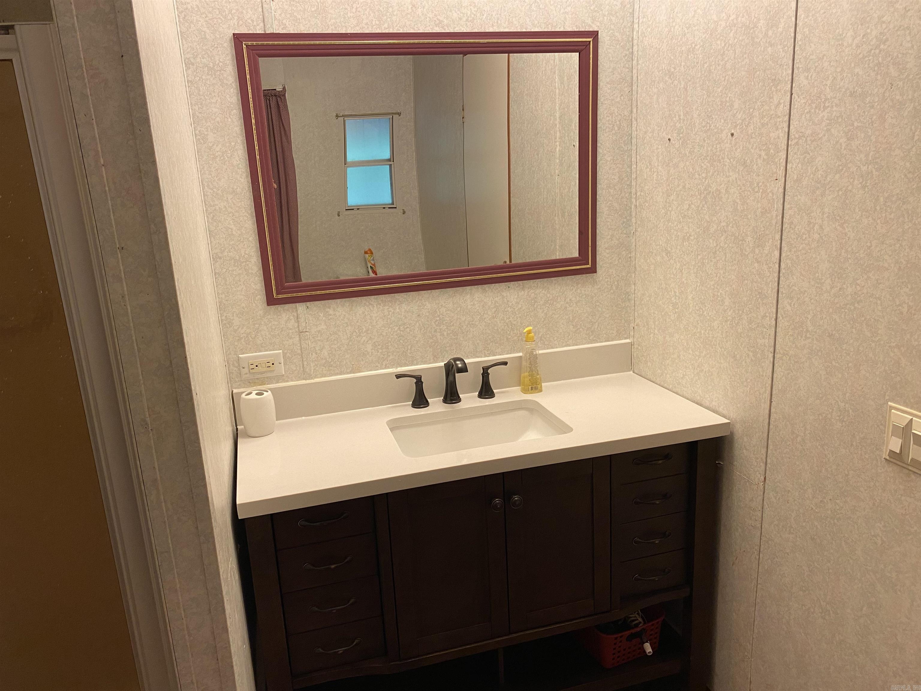 84 Prince  Greers Ferry, AR