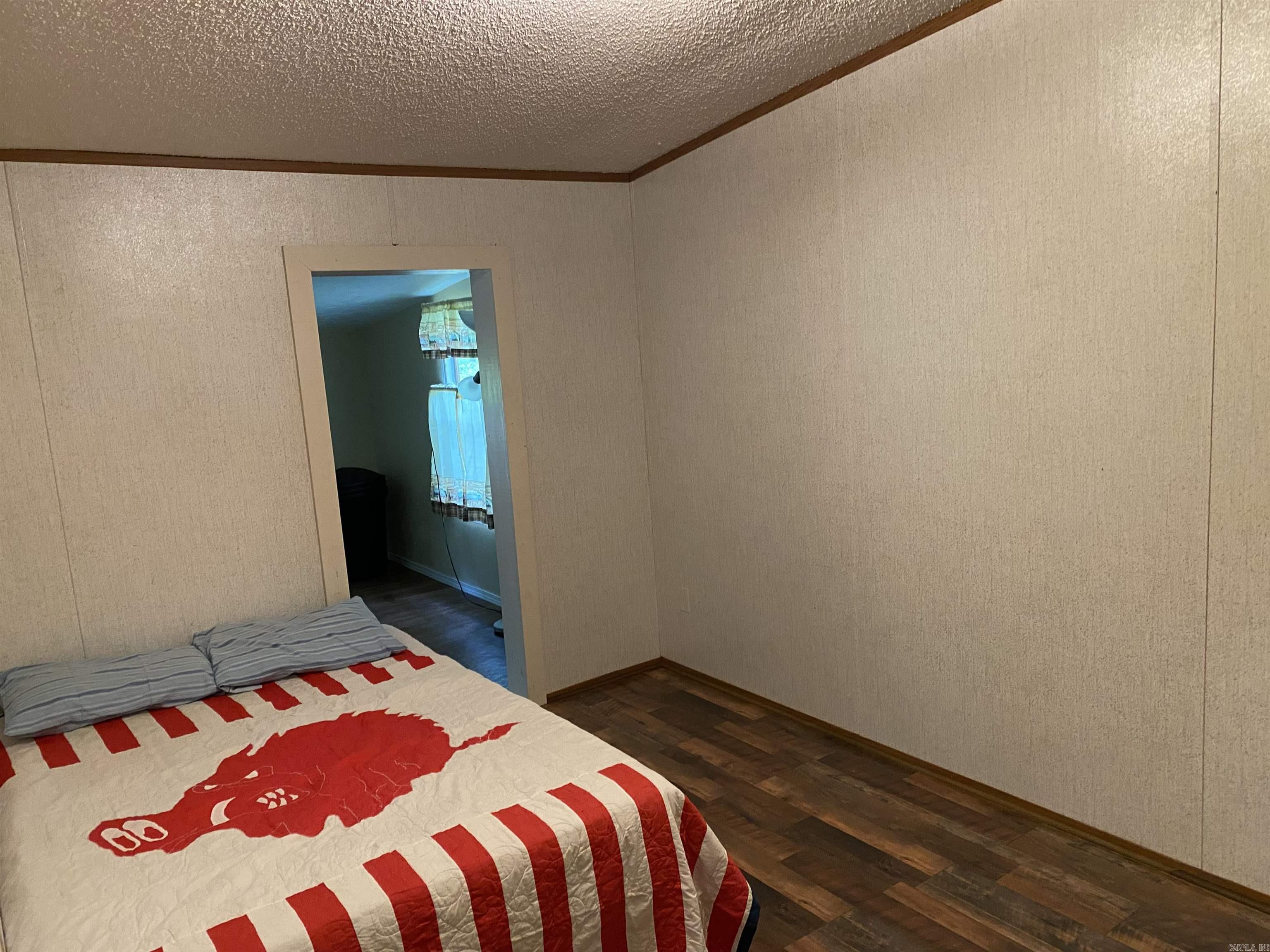 84 Prince  Greers Ferry, AR