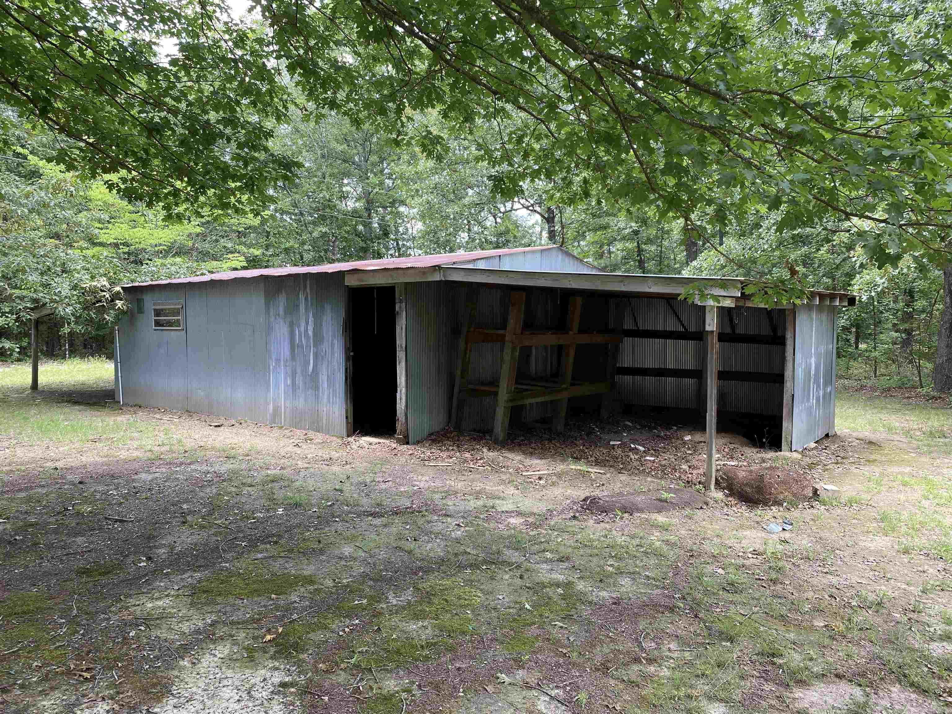 84 Prince  Greers Ferry, AR