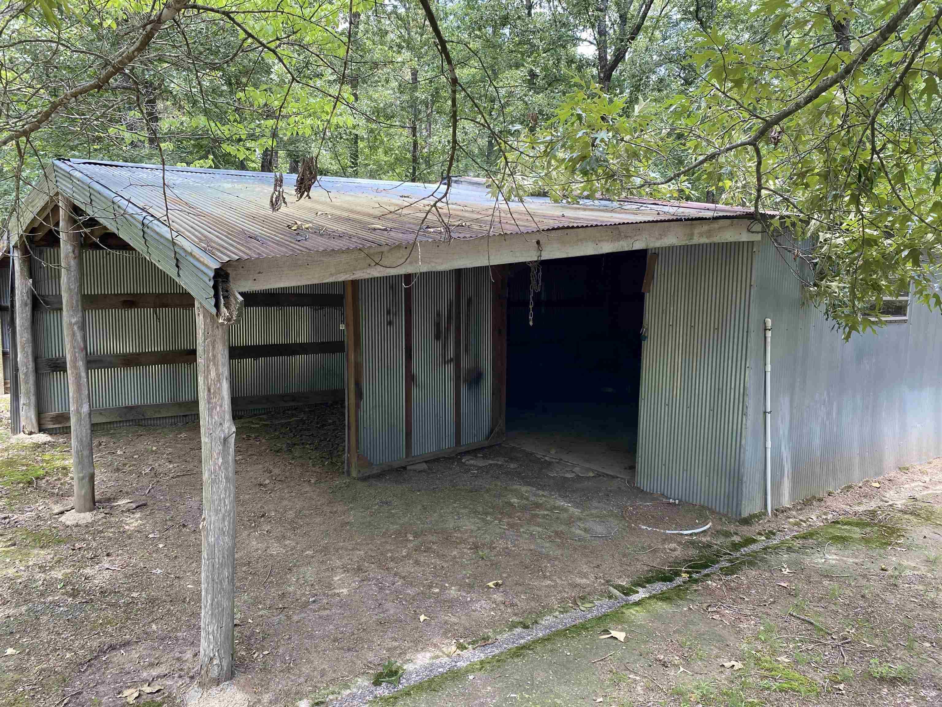 84 Prince  Greers Ferry, AR