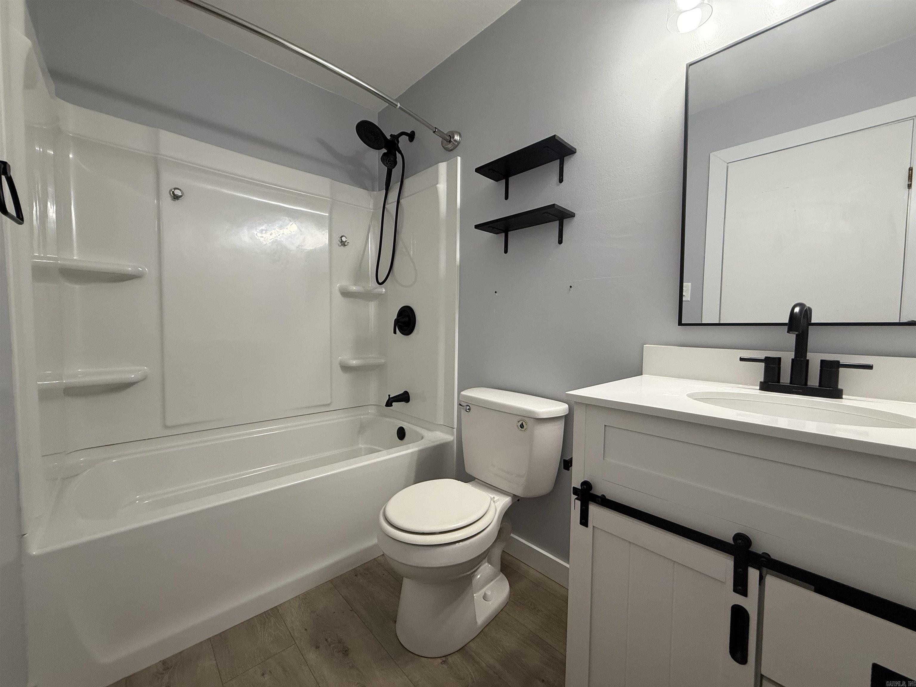 1209 meadowbrook  Heber Springs, AR