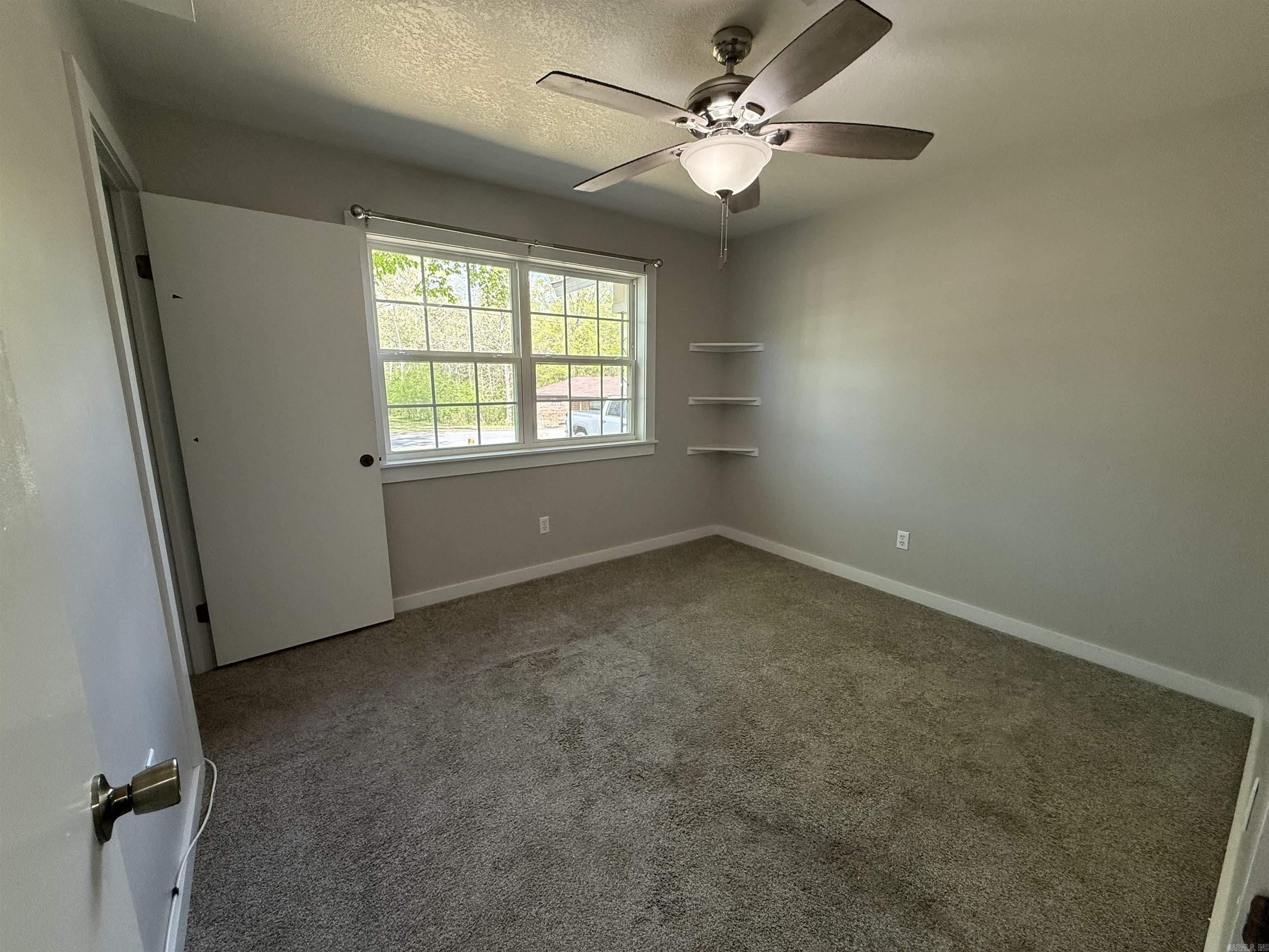 1209 meadowbrook  Heber Springs, AR