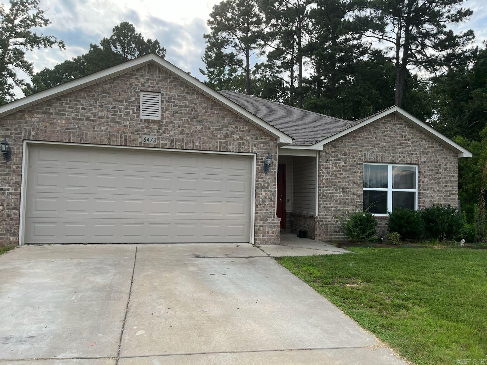 6472 Amalie Drive — exterior