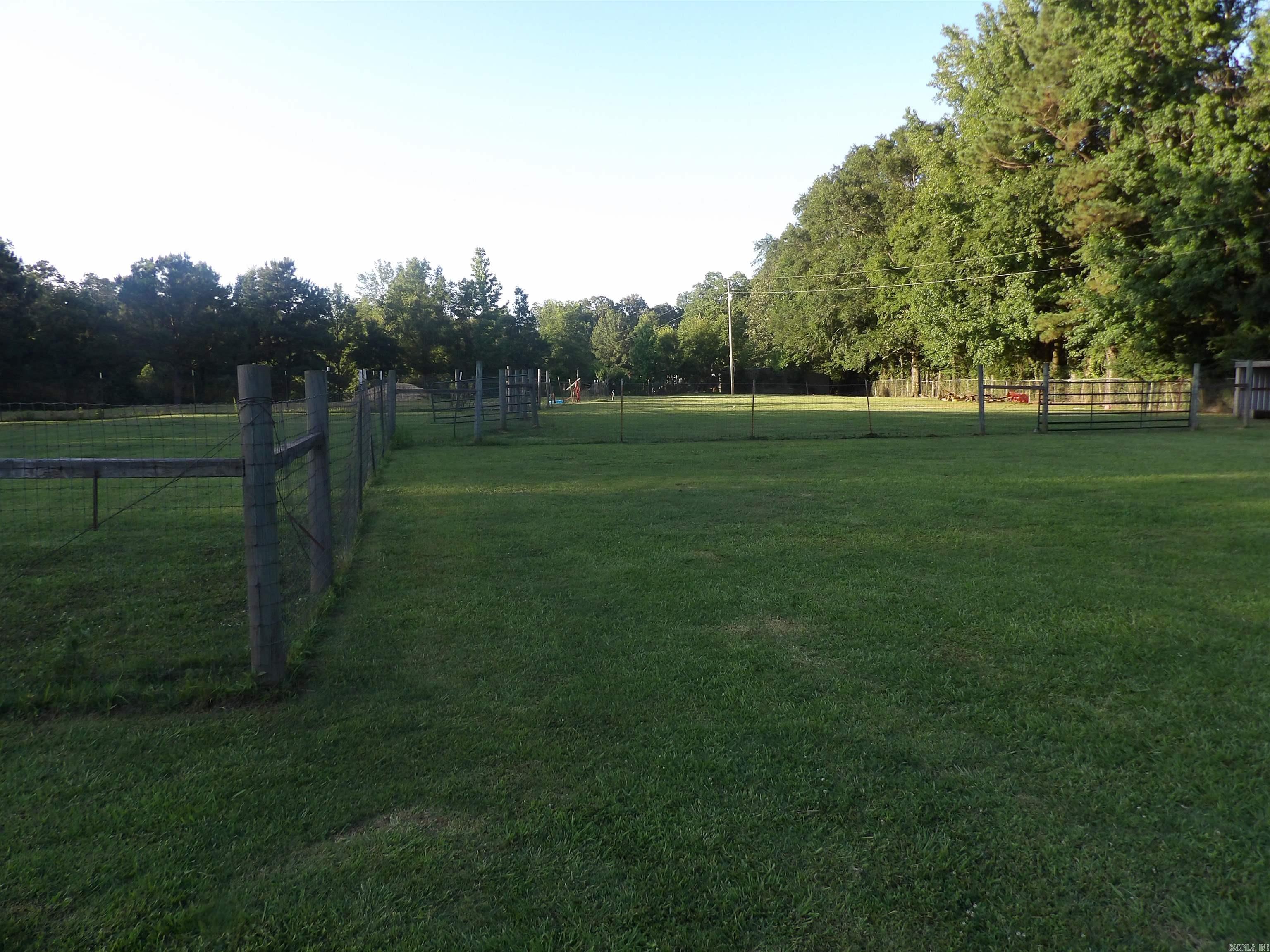 1181 S 16th Section Road Monticello, AR 71655-0000