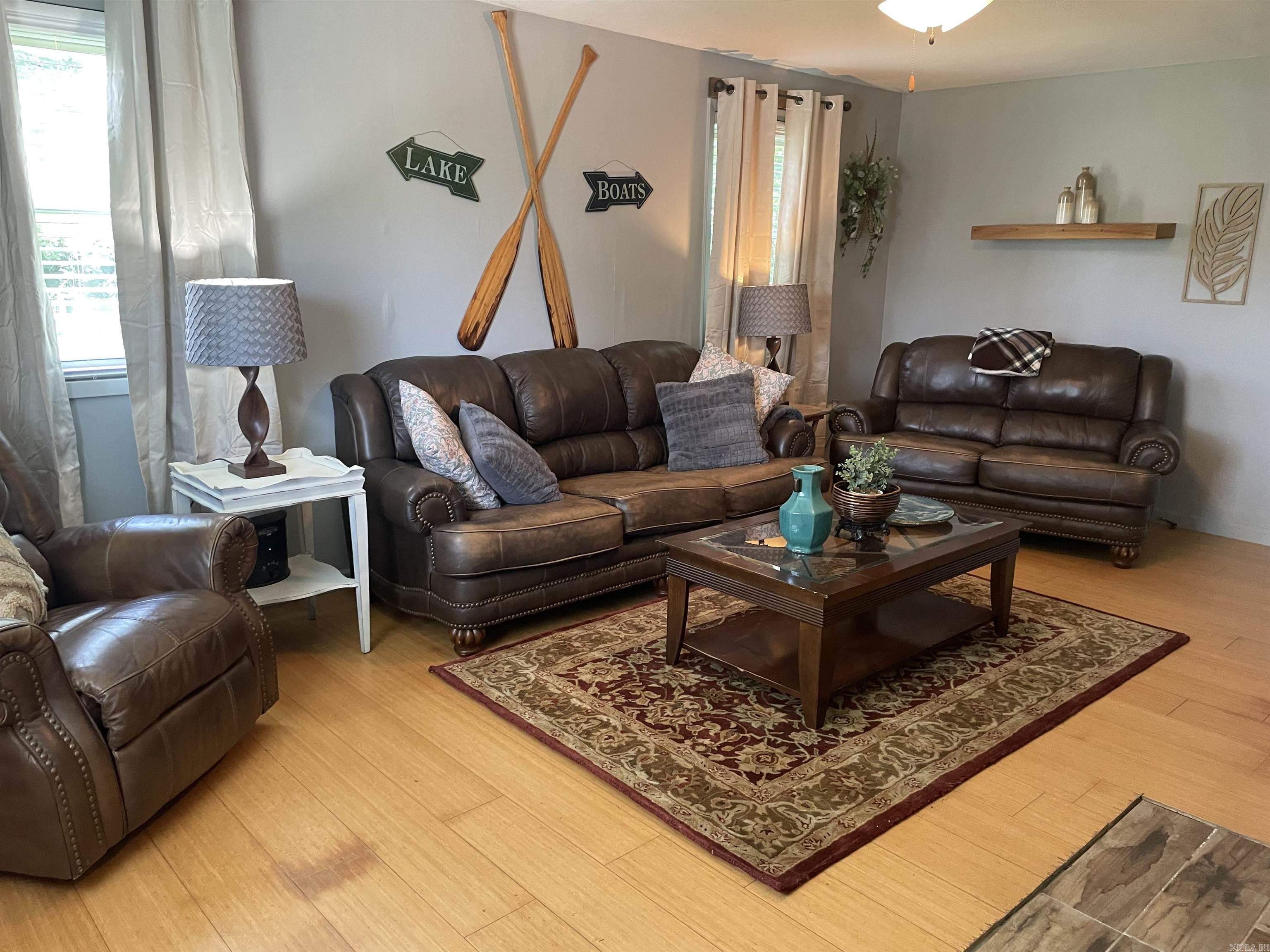 279 Shiloh  Greers Ferry, AR