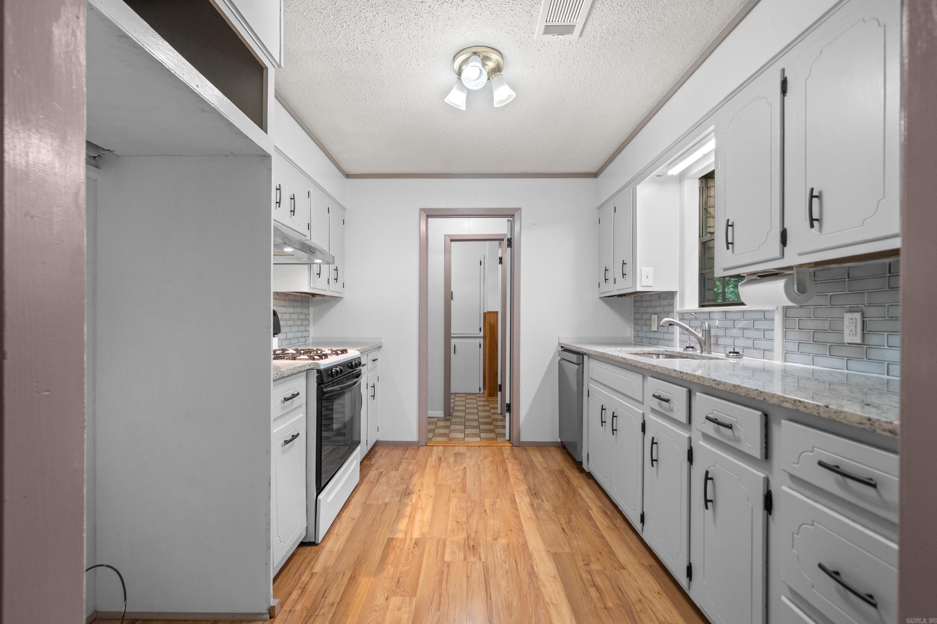 250 Mission Drive Malvern, AR 72104-0000