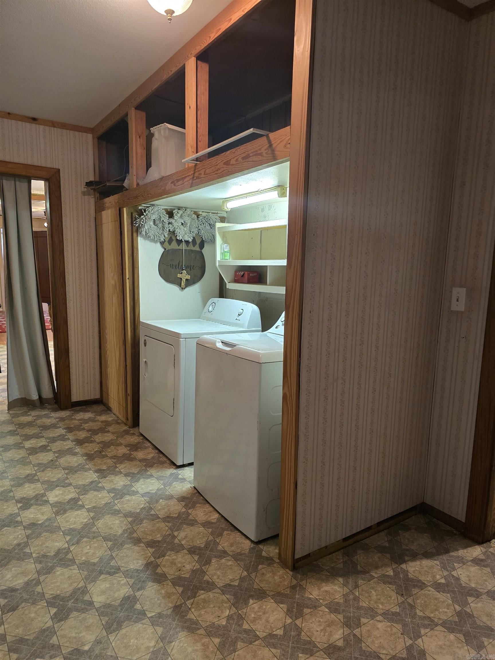 3595 Polk Road 54 Mena, AR 71953