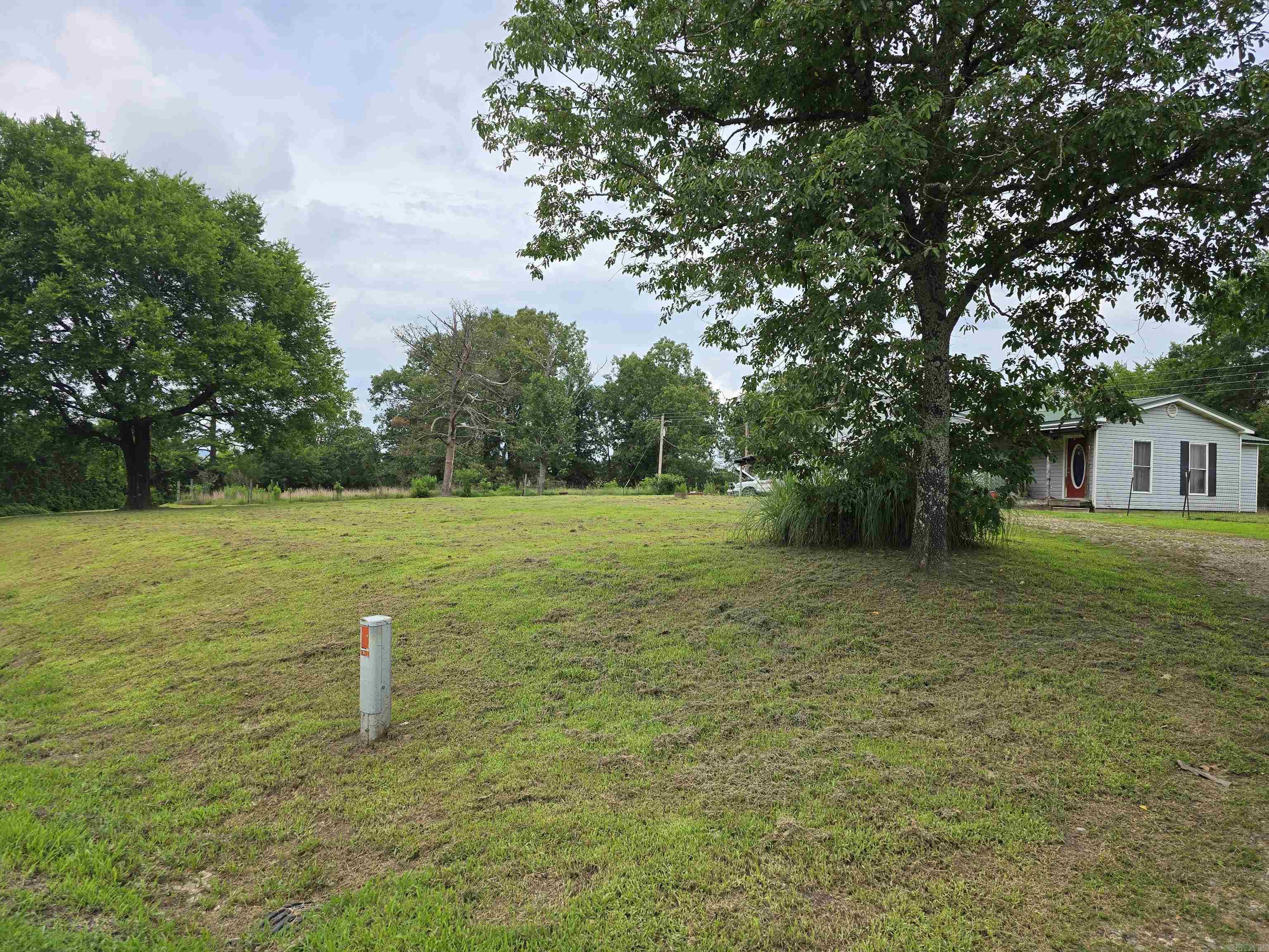 3595 Polk Road 54 Mena, AR 71953