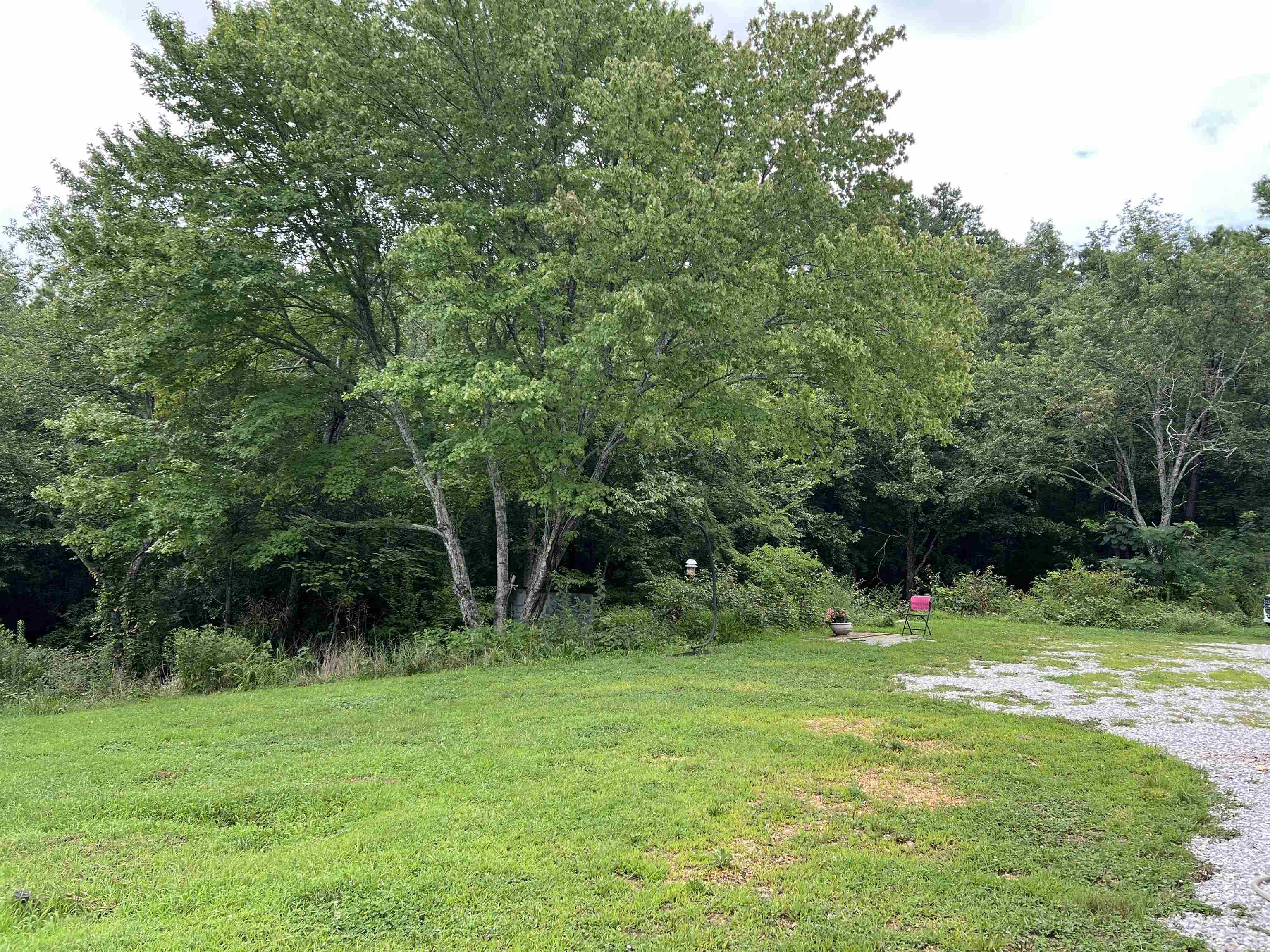 21119 N Hwy 5  Mountain View, AR