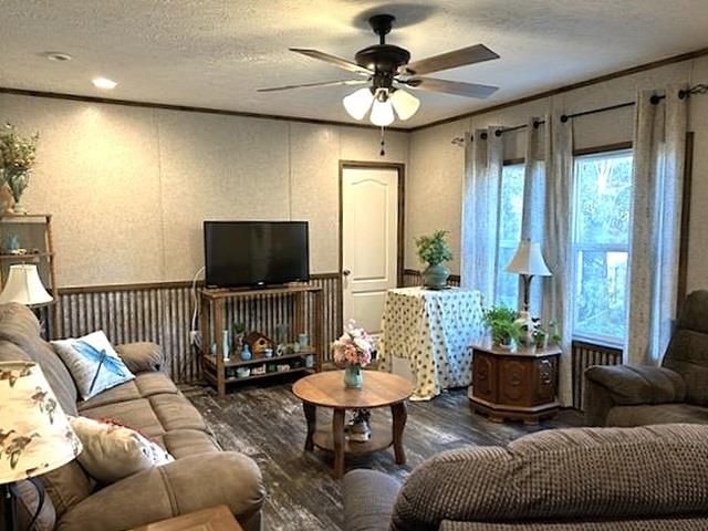 21119 N Hwy 5  Mountain View, AR