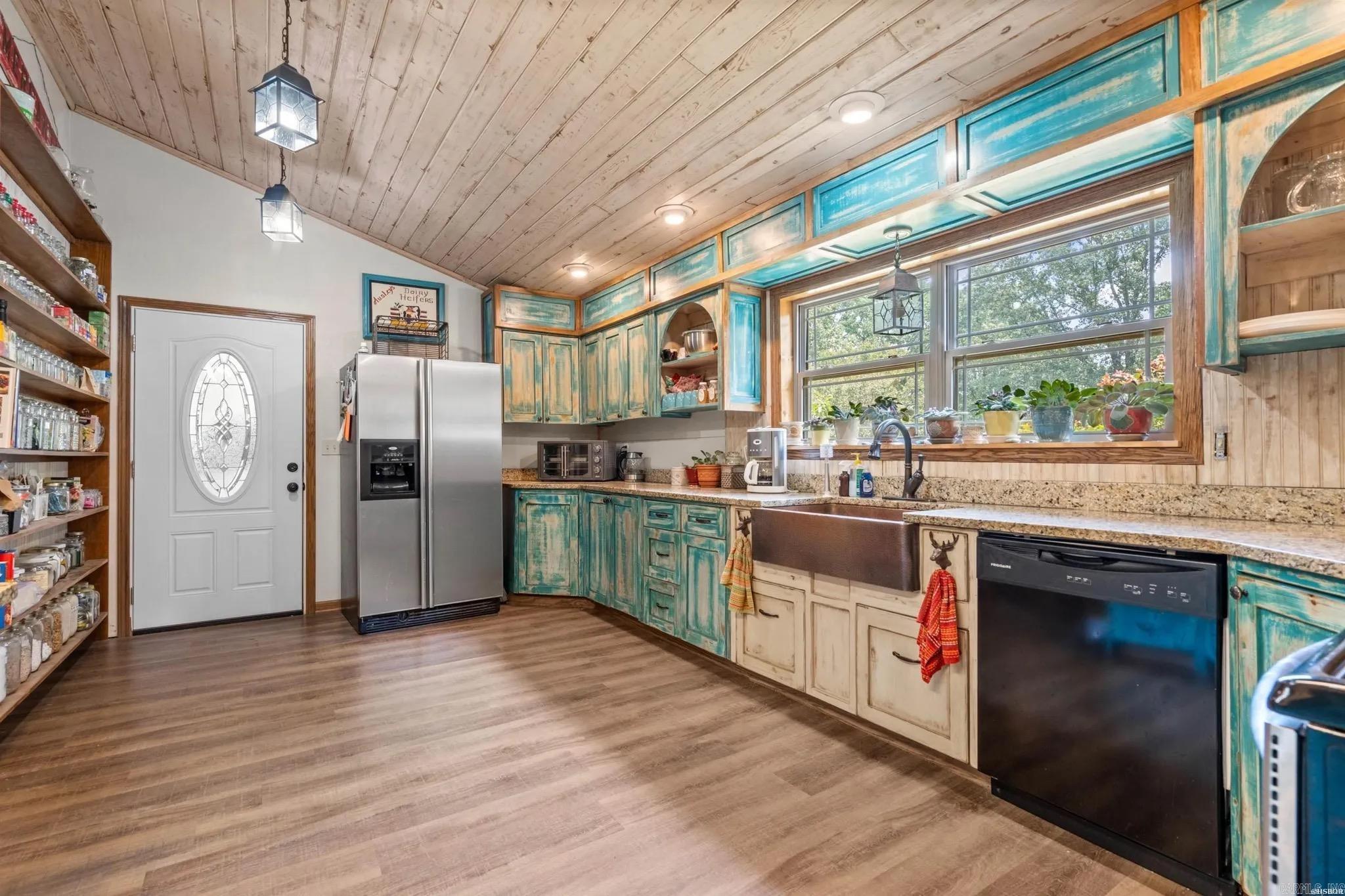 6486 Highway 7 Bismarck, AR 71929