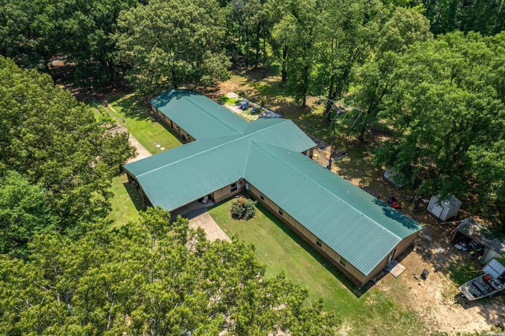 6486 Highway 7 Bismarck, AR 71929