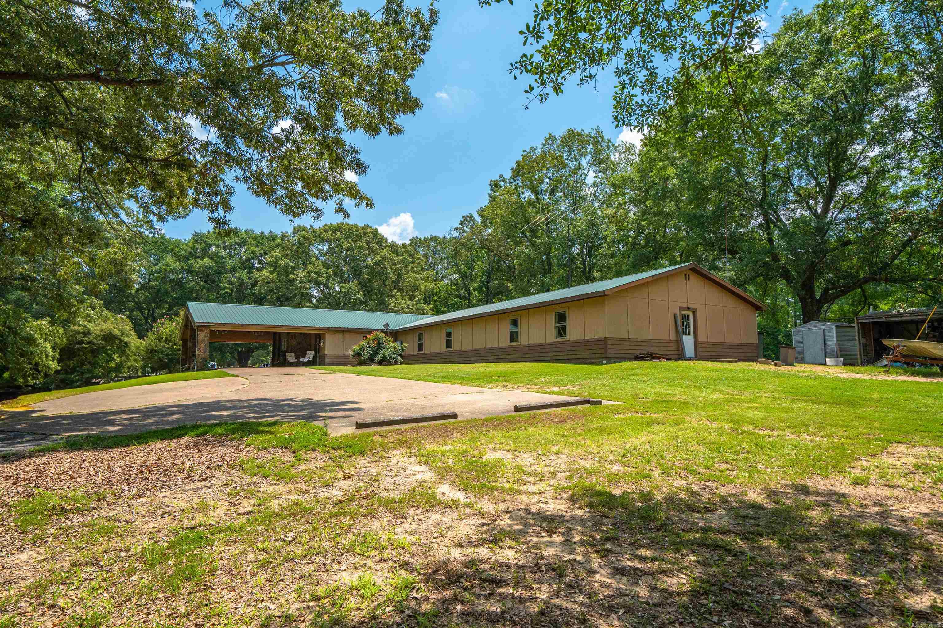 6486 Highway 7  Bismarck, AR