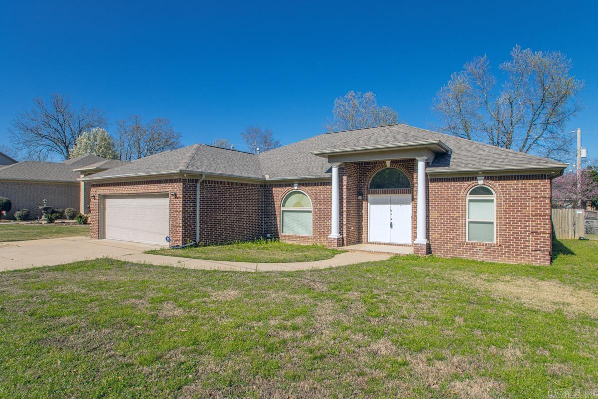 1013 Kierre Drive North Little Rock, AR 72116-3711