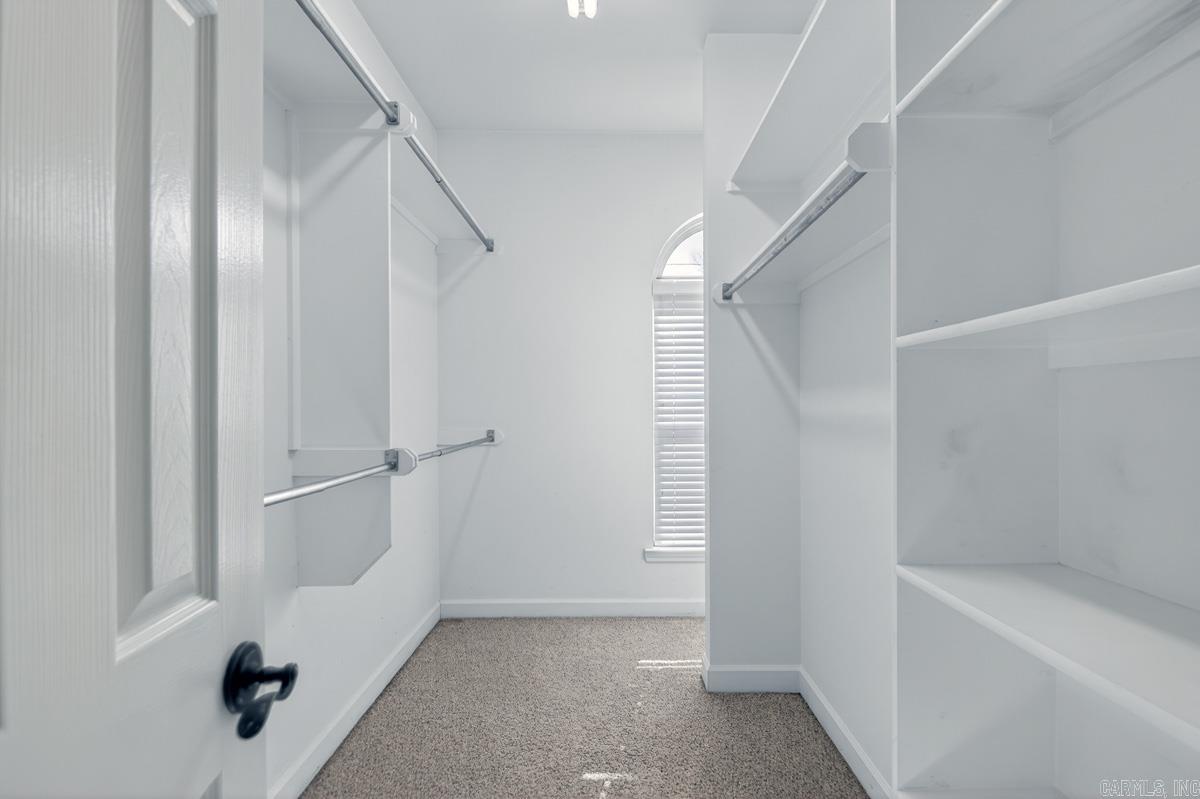 1013 Kierre Drive North Little Rock, AR 72116-3711