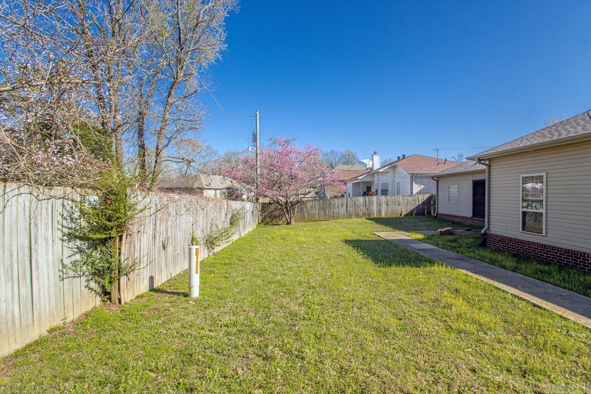 1013 Kierre Drive North Little Rock, AR 72116-3711