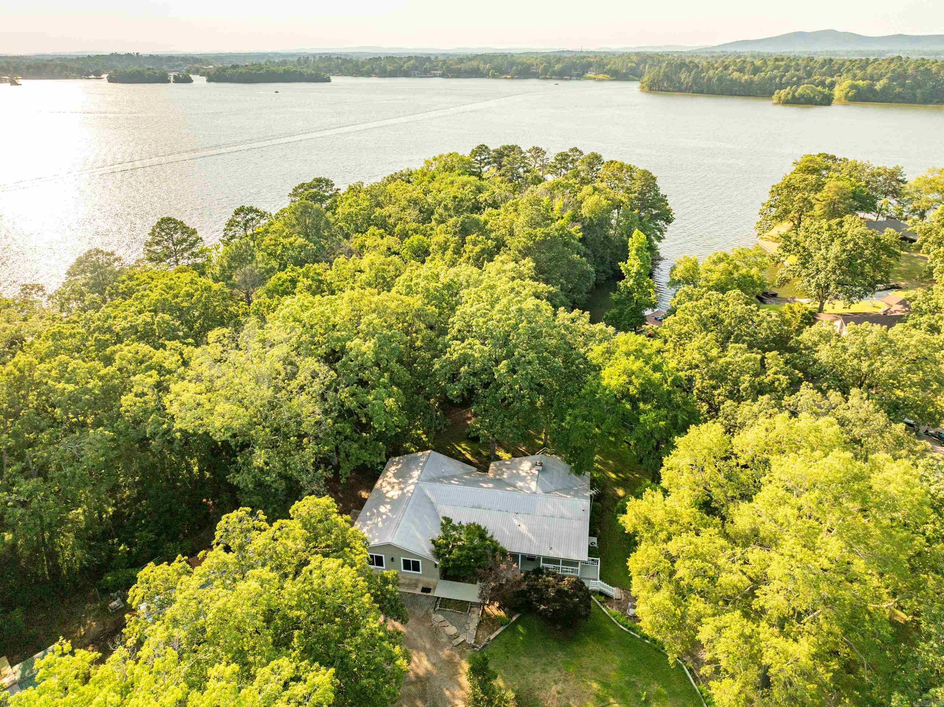 512 BEACHVIEW  Hot Springs National Park, AR