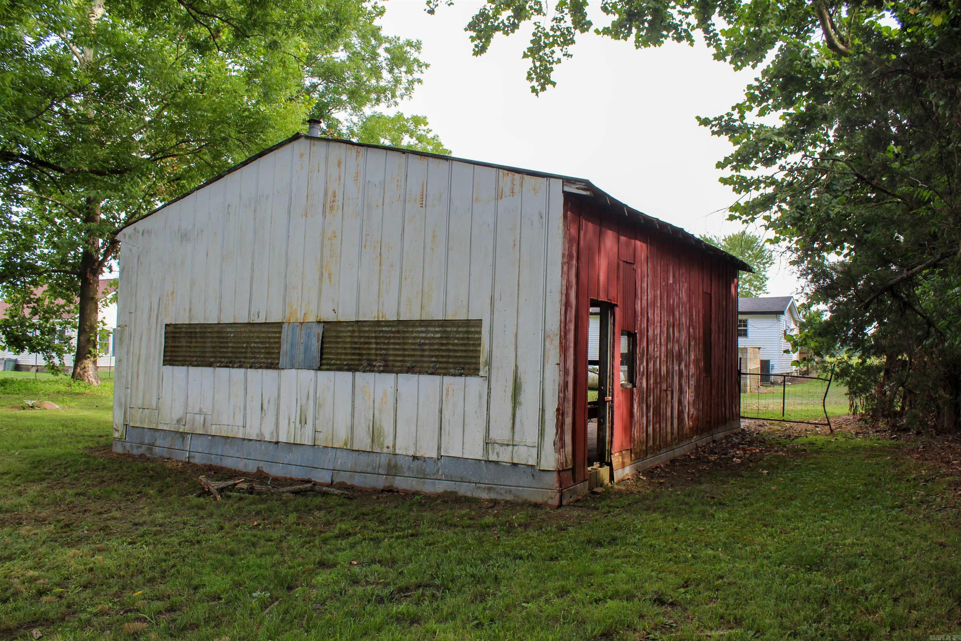 17677 N State Highway 28  Dardanelle, AR