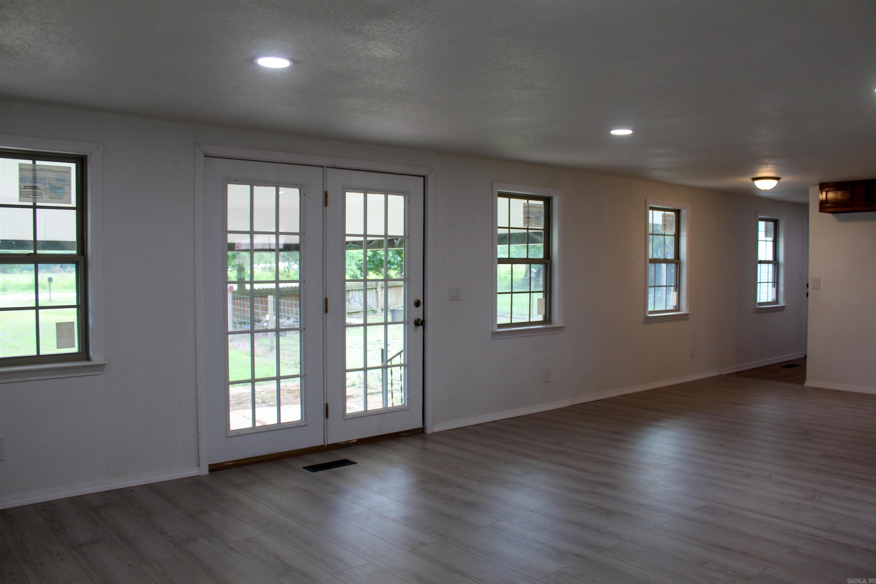 17677 N State Highway 28  Dardanelle, AR