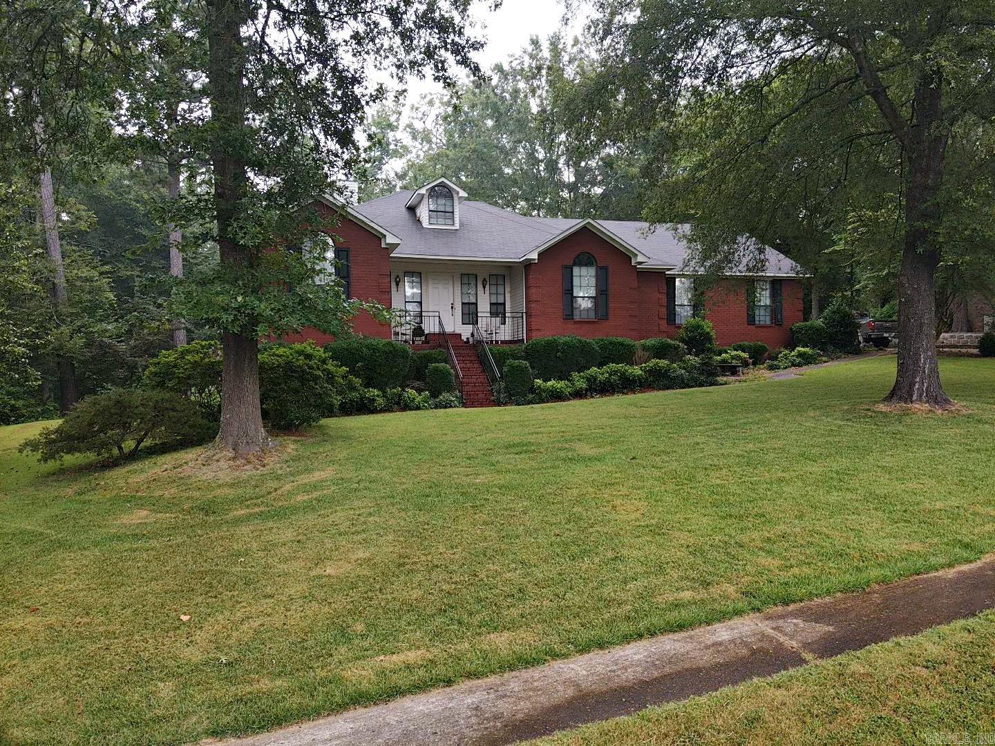 108 Magnolia Drive Arkadelphia, AR 71923-0000