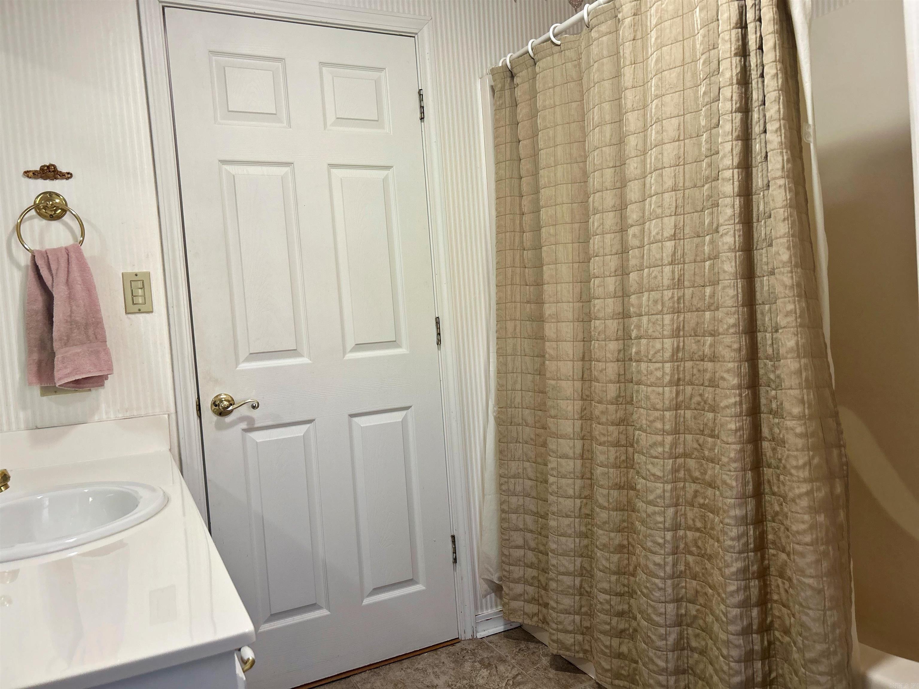 108 Magnolia Drive Arkadelphia, AR 71923-0000