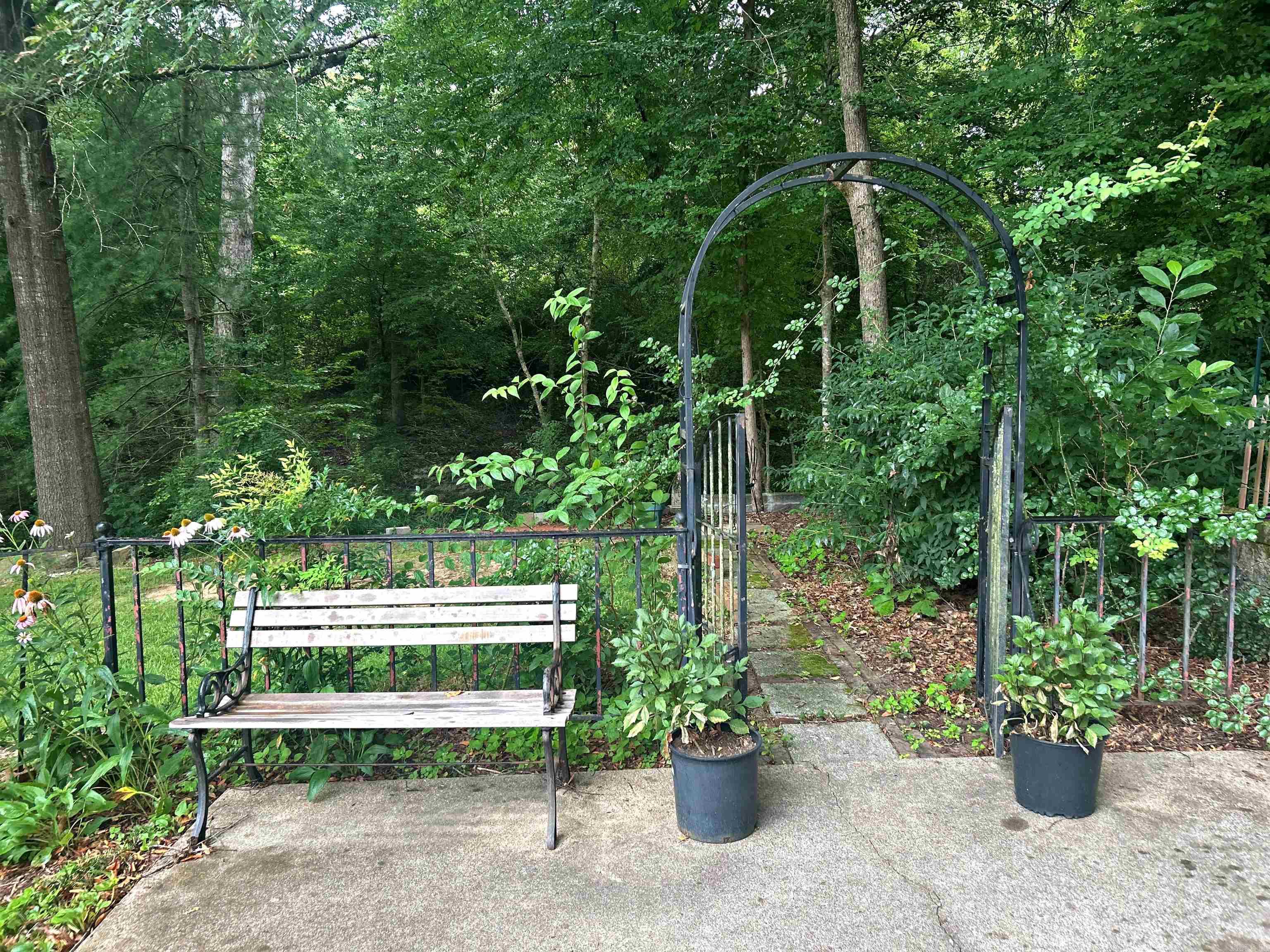 108 Magnolia Drive Arkadelphia, AR 71923-0000