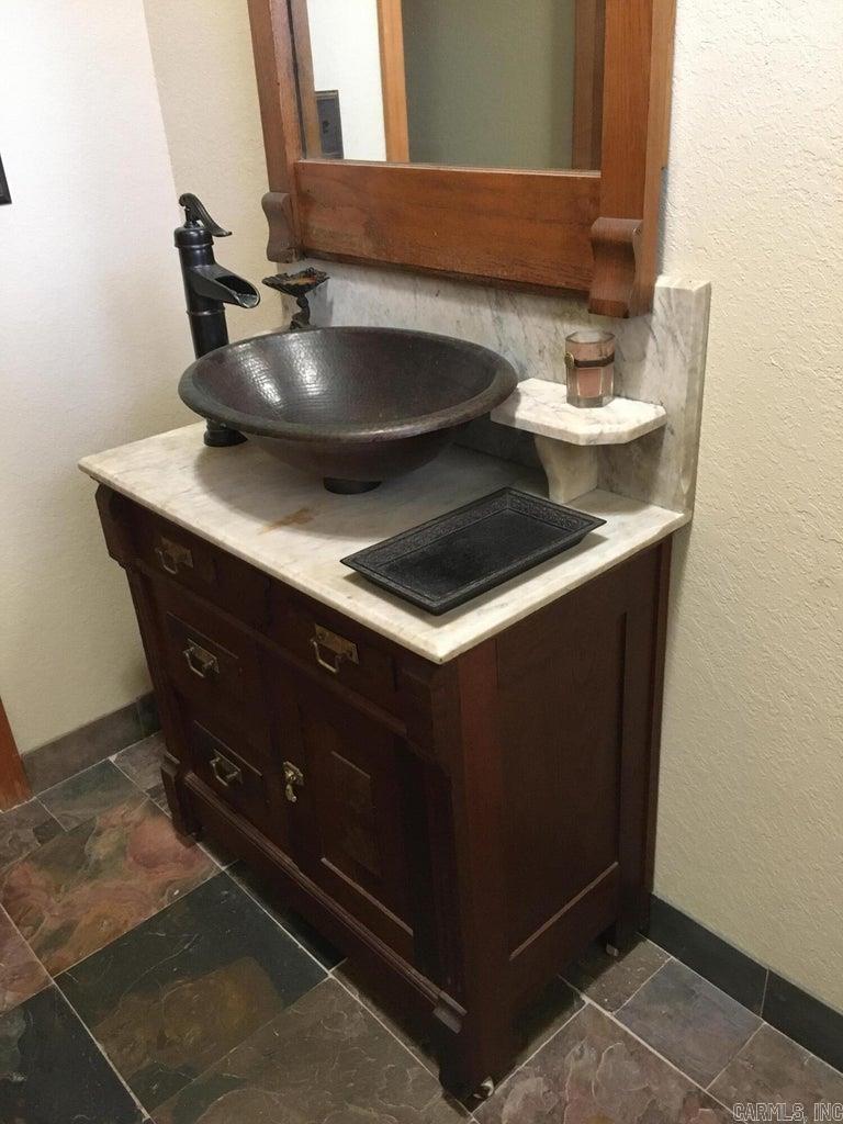 104 N 3rd  Heber Springs, AR