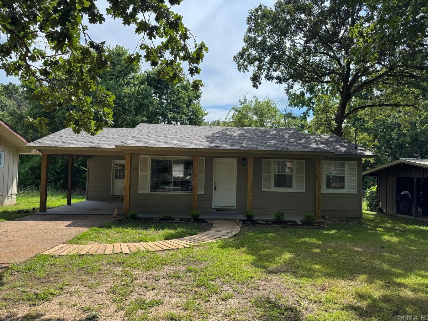 128 Hiawatha  Cherokee Village, AR