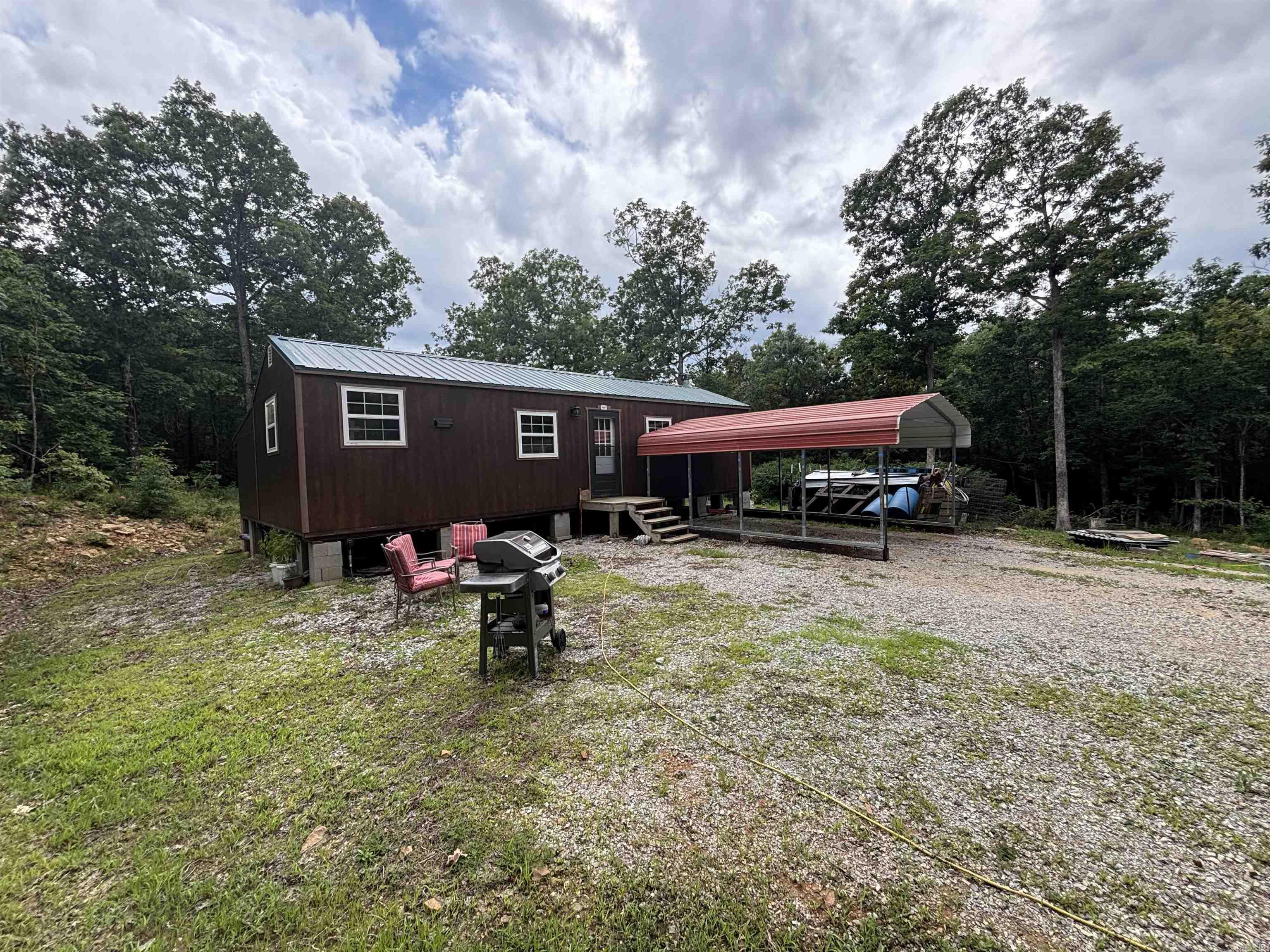 1472  Petters  Mountain View, AR