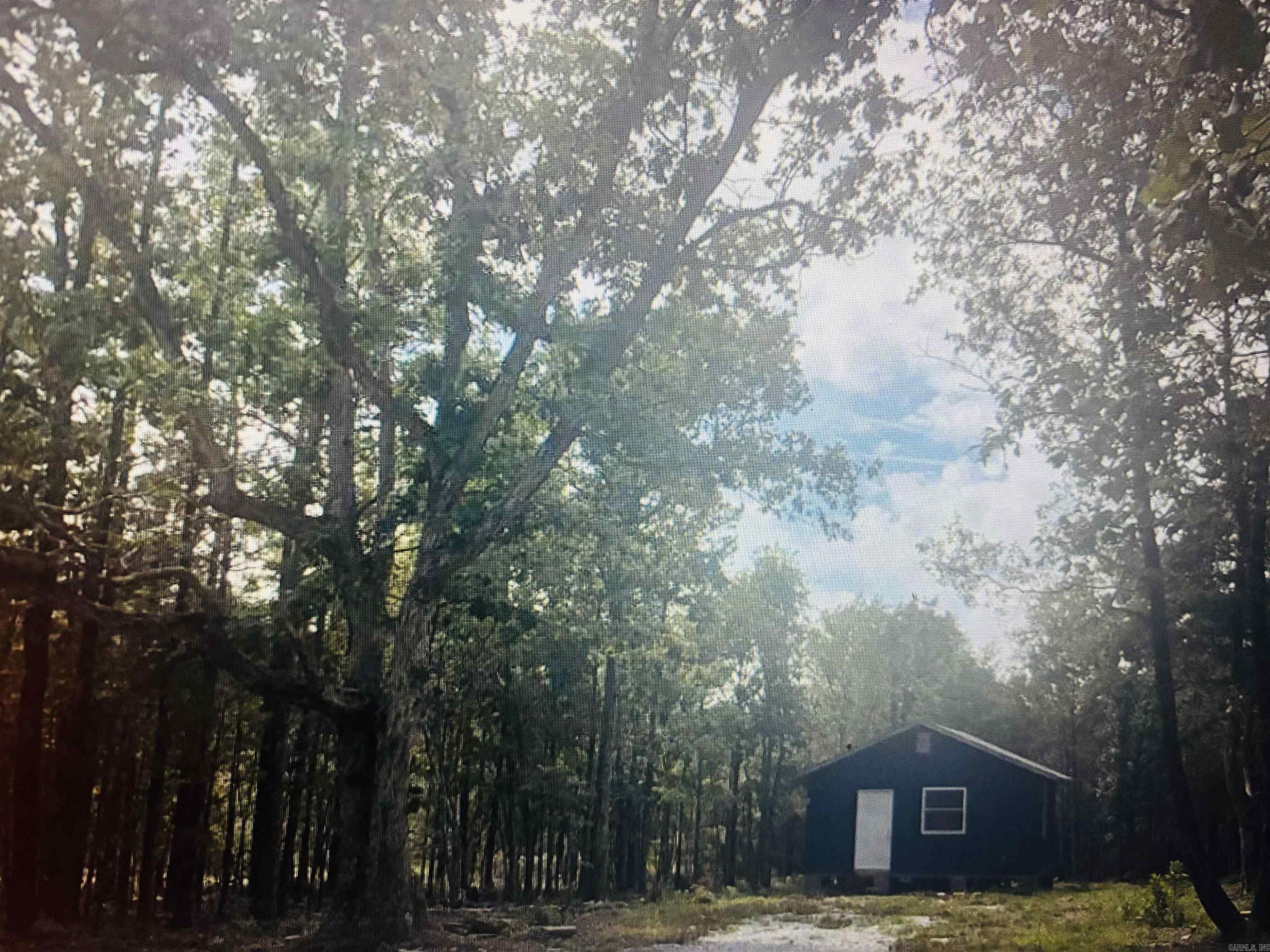 1472 Petters  Mountain View, AR