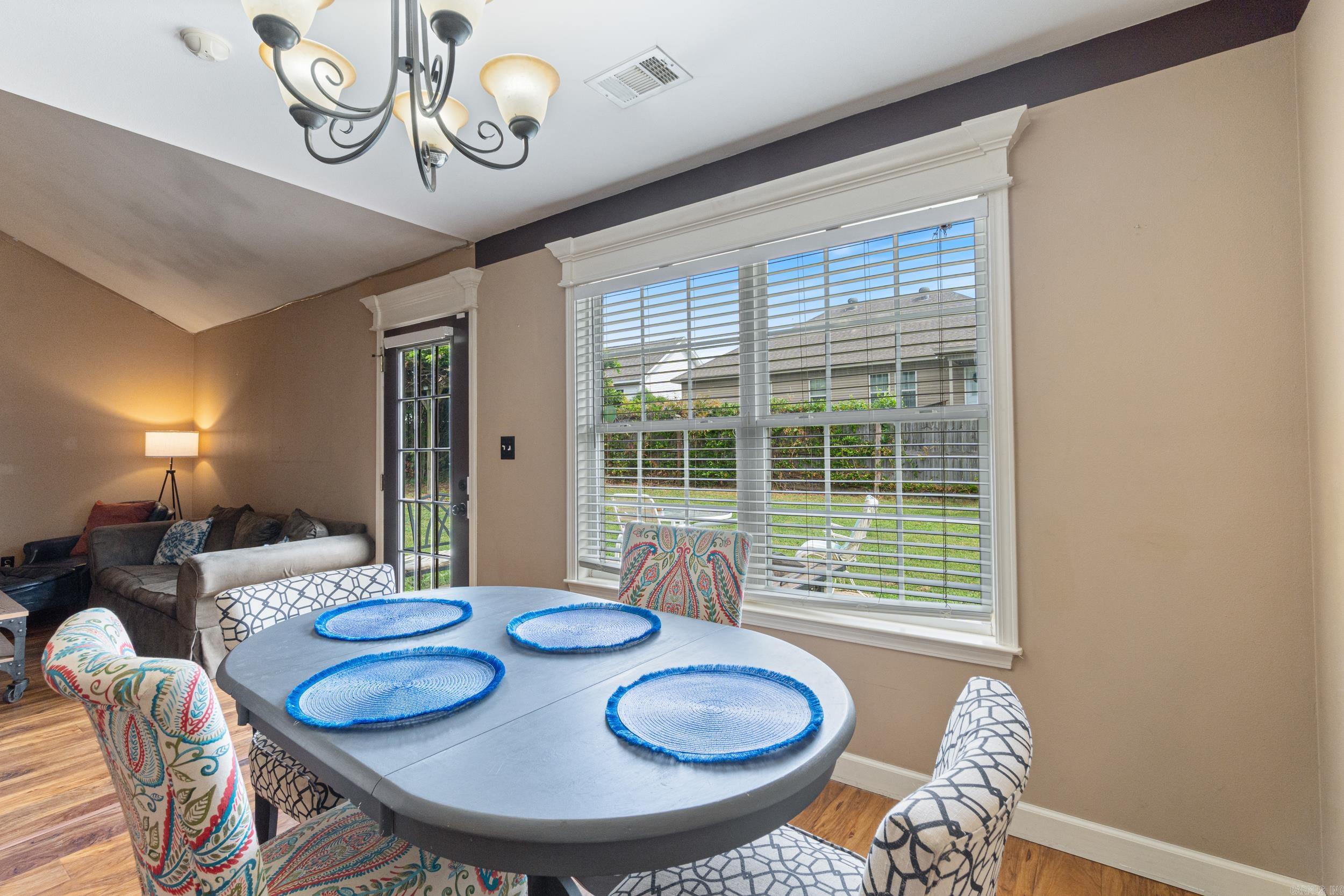 1641 White Oak Circle  Benton, AR