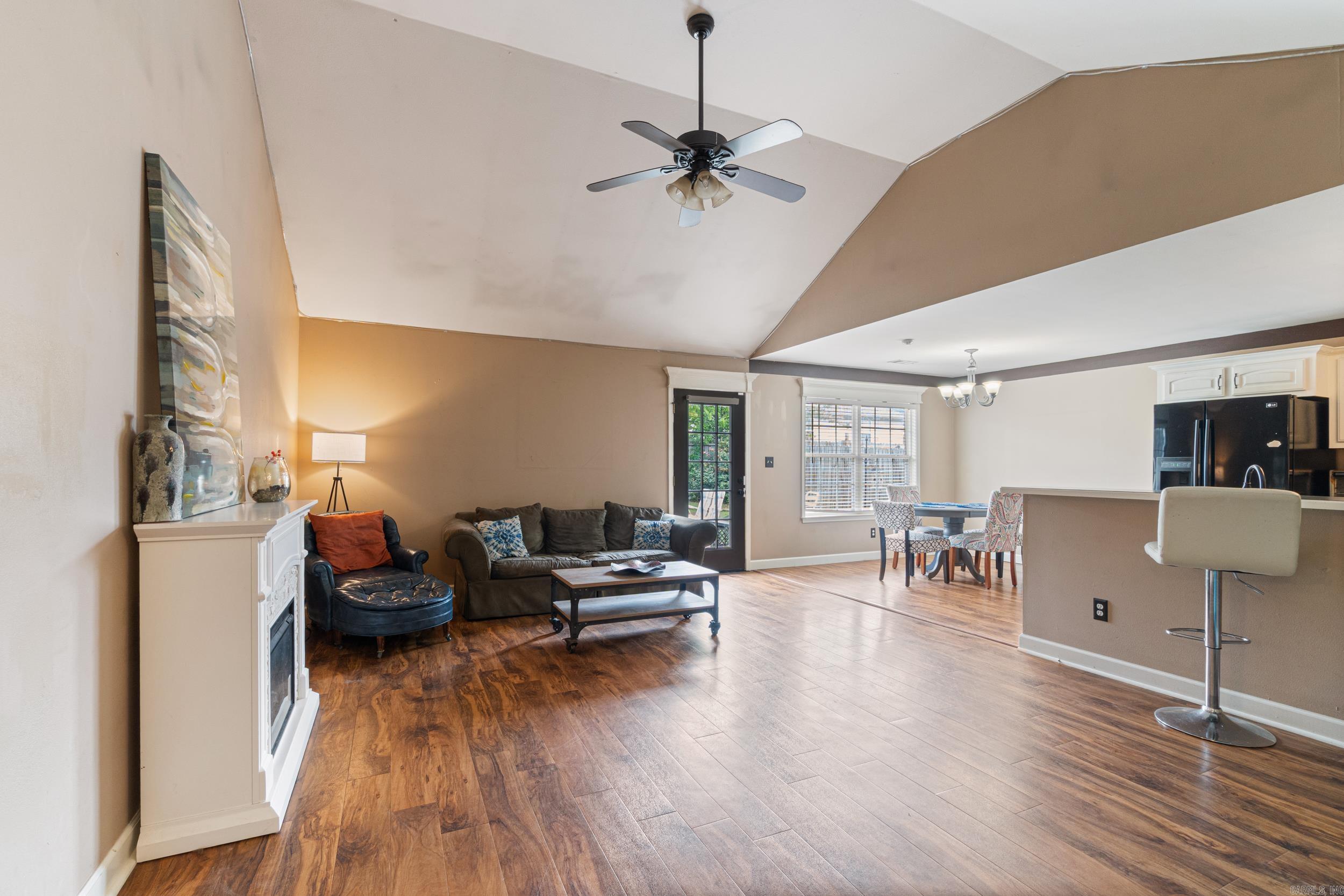 1641 White Oak Circle  Benton, AR