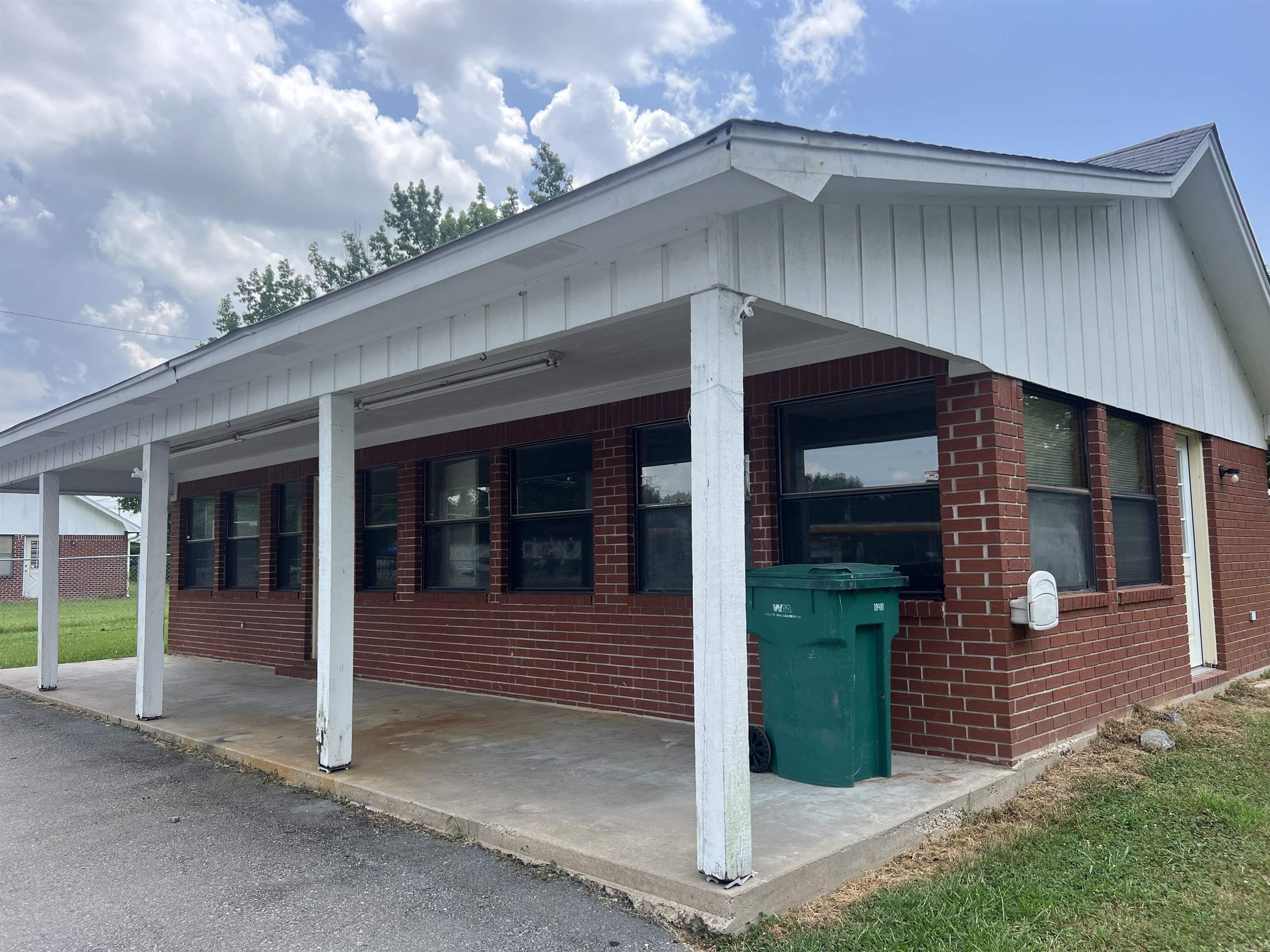 5412-5414 Dollarway Road  Pine Bluff, AR