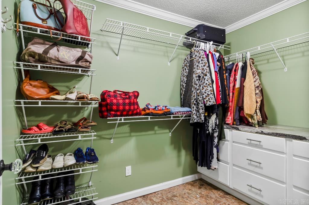 1303 E Highway 236 Lonoke, AR 72086