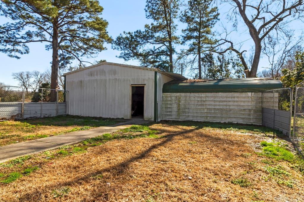 1303 E Highway 236 Lonoke, AR 72086