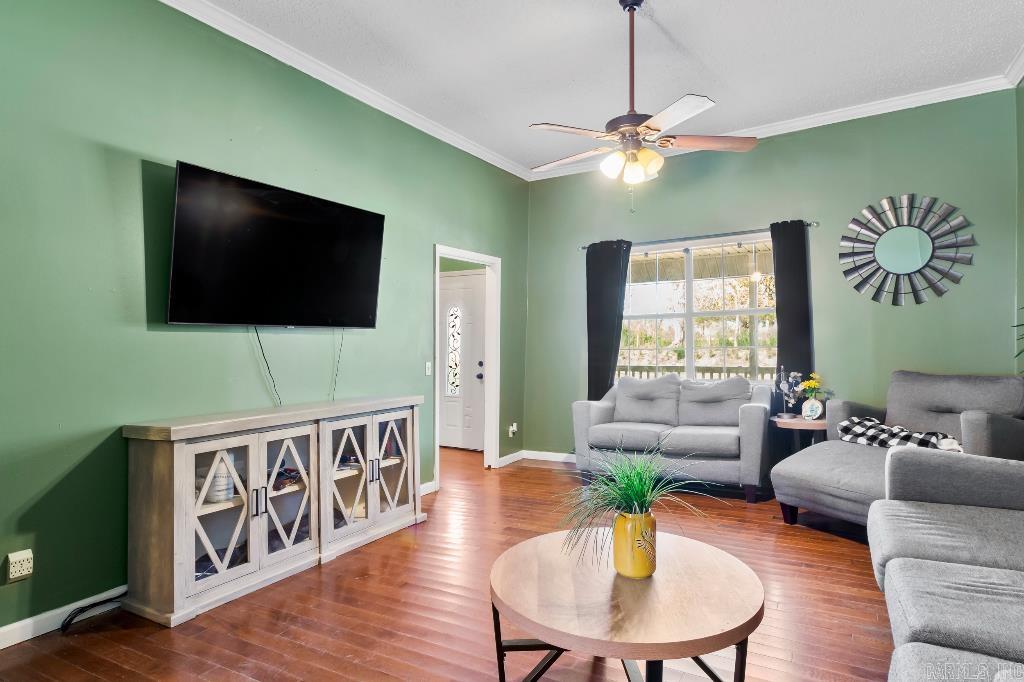 1303 E Highway 236 Lonoke, AR 72086