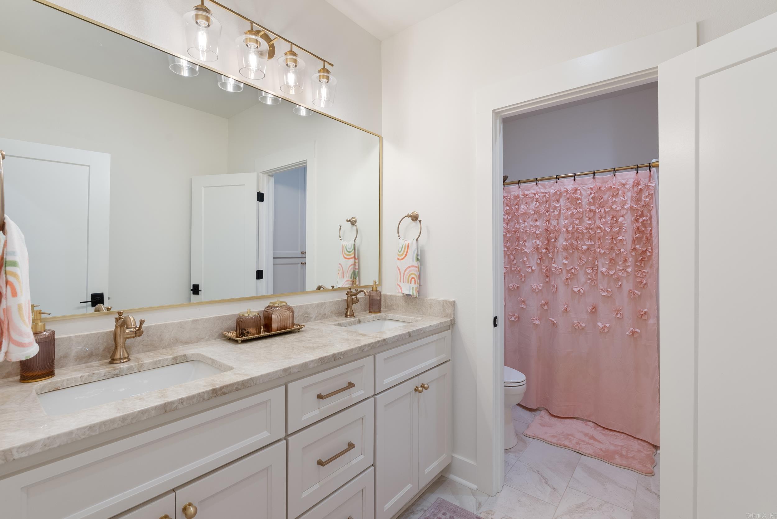 3525 Juniper Drive Conway, AR 72034