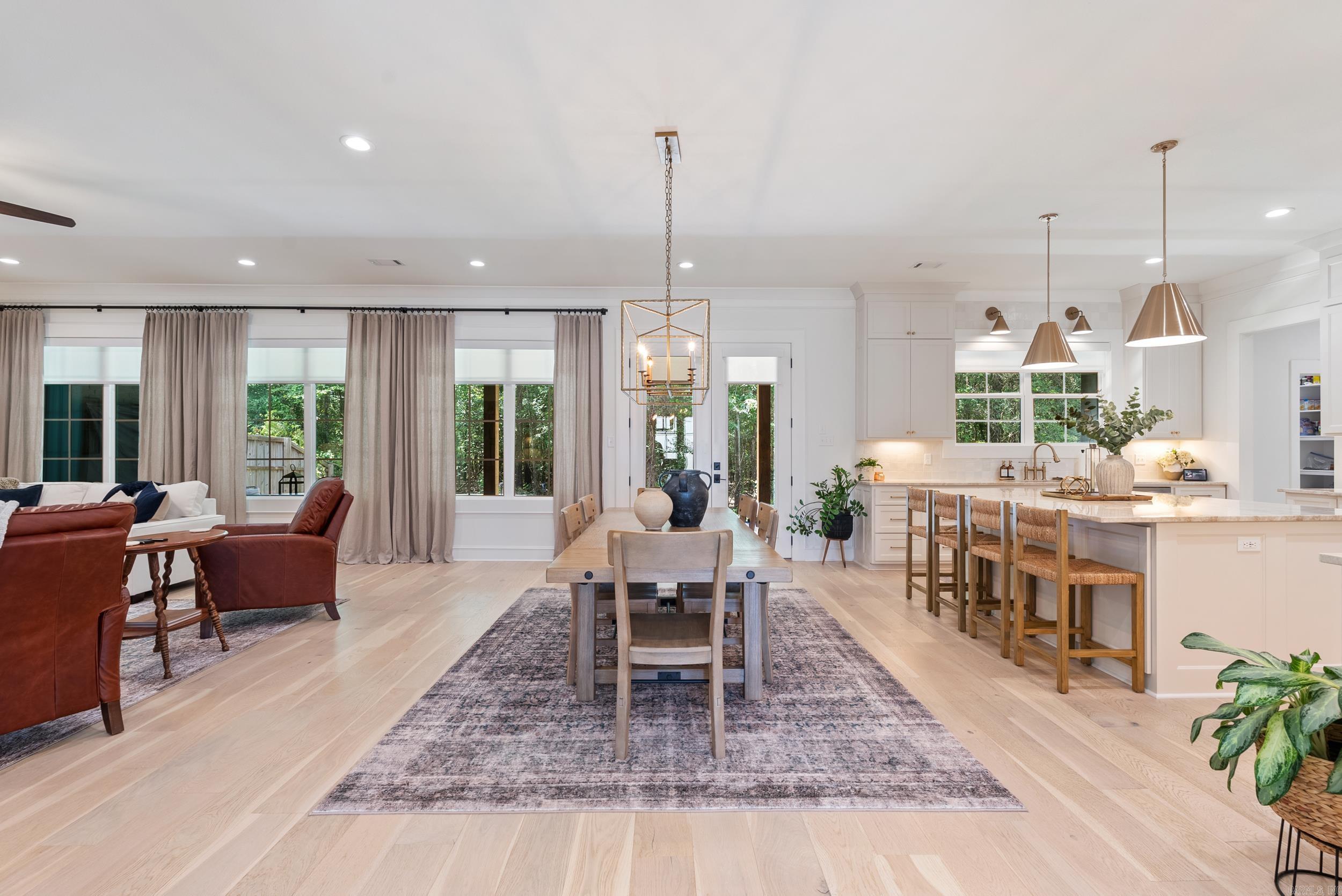 3525 Juniper Drive Conway, AR 72034