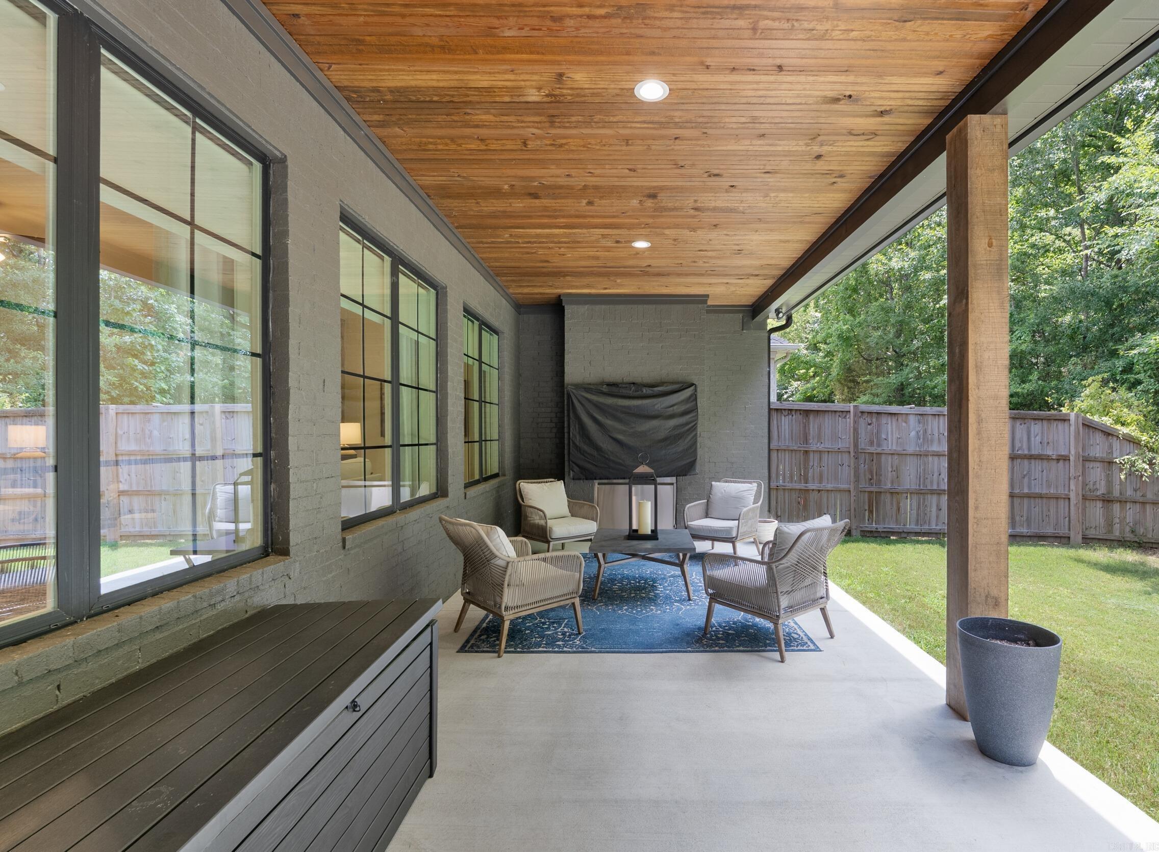 3525 Juniper Drive Conway, AR 72034