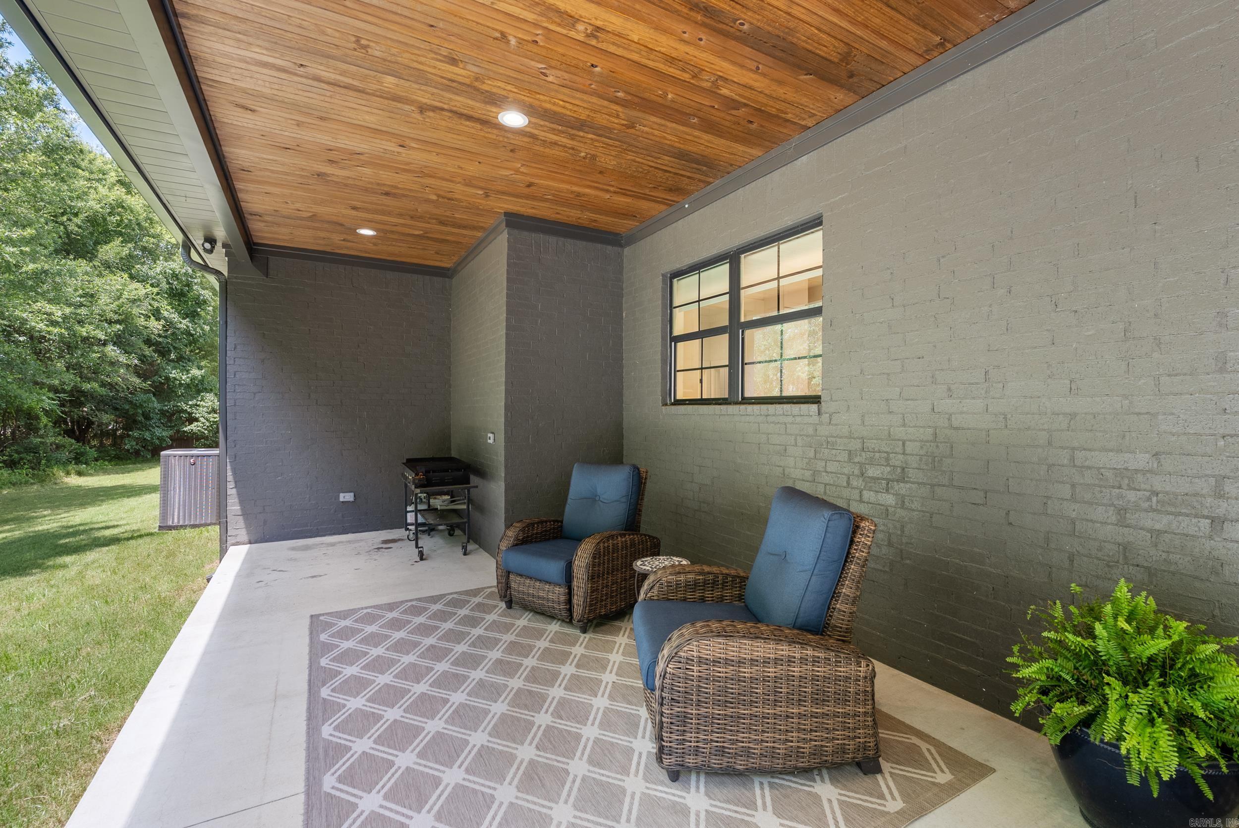 3525 Juniper Drive Conway, AR 72034