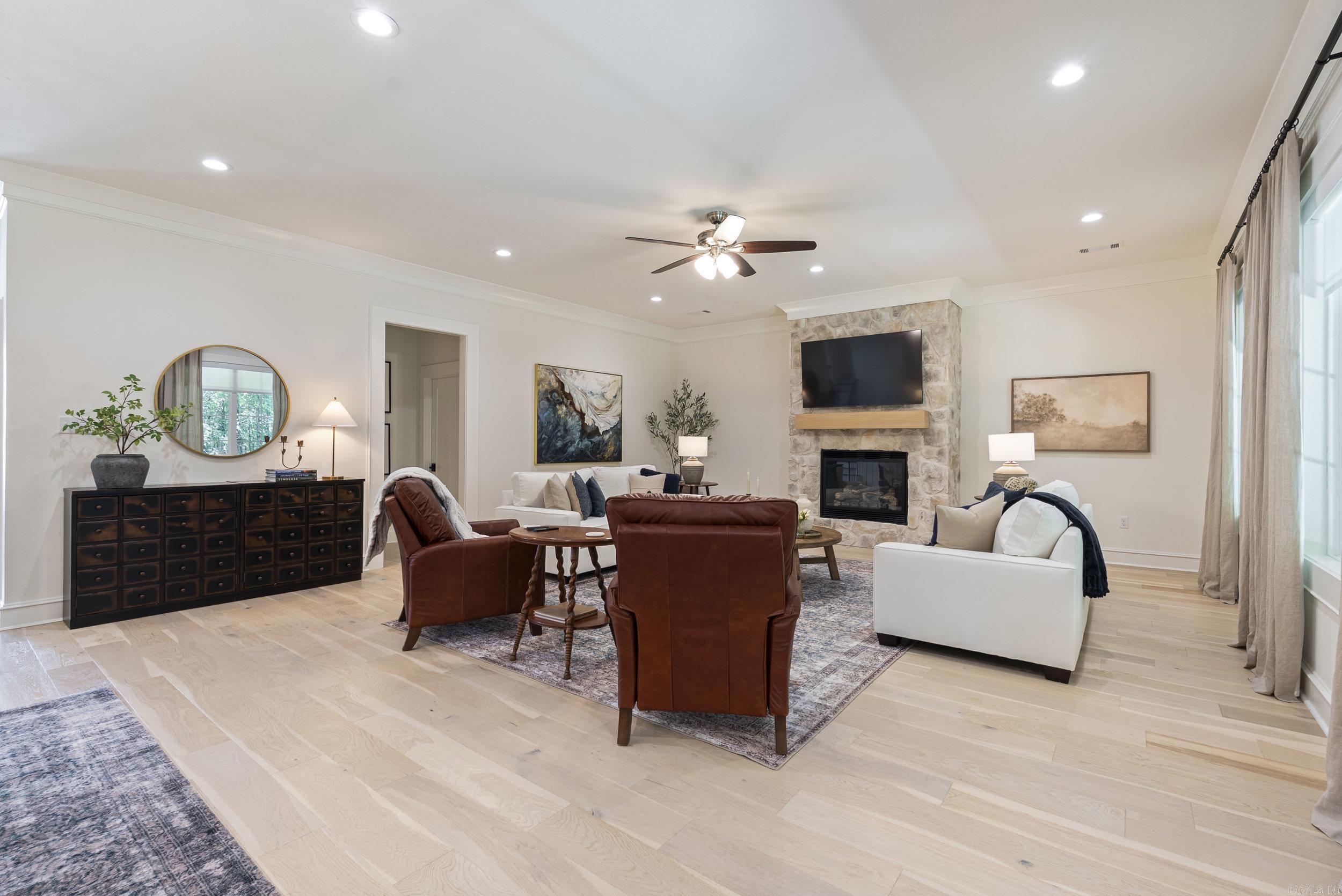 3525 Juniper Drive Conway, AR 72034