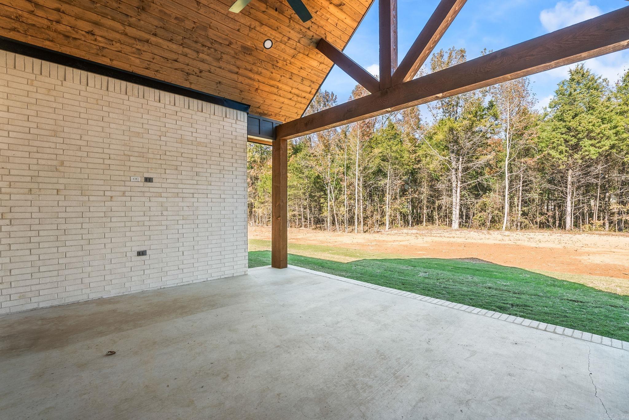 49 Ules Watson Drive Greenbrier, AR 72058