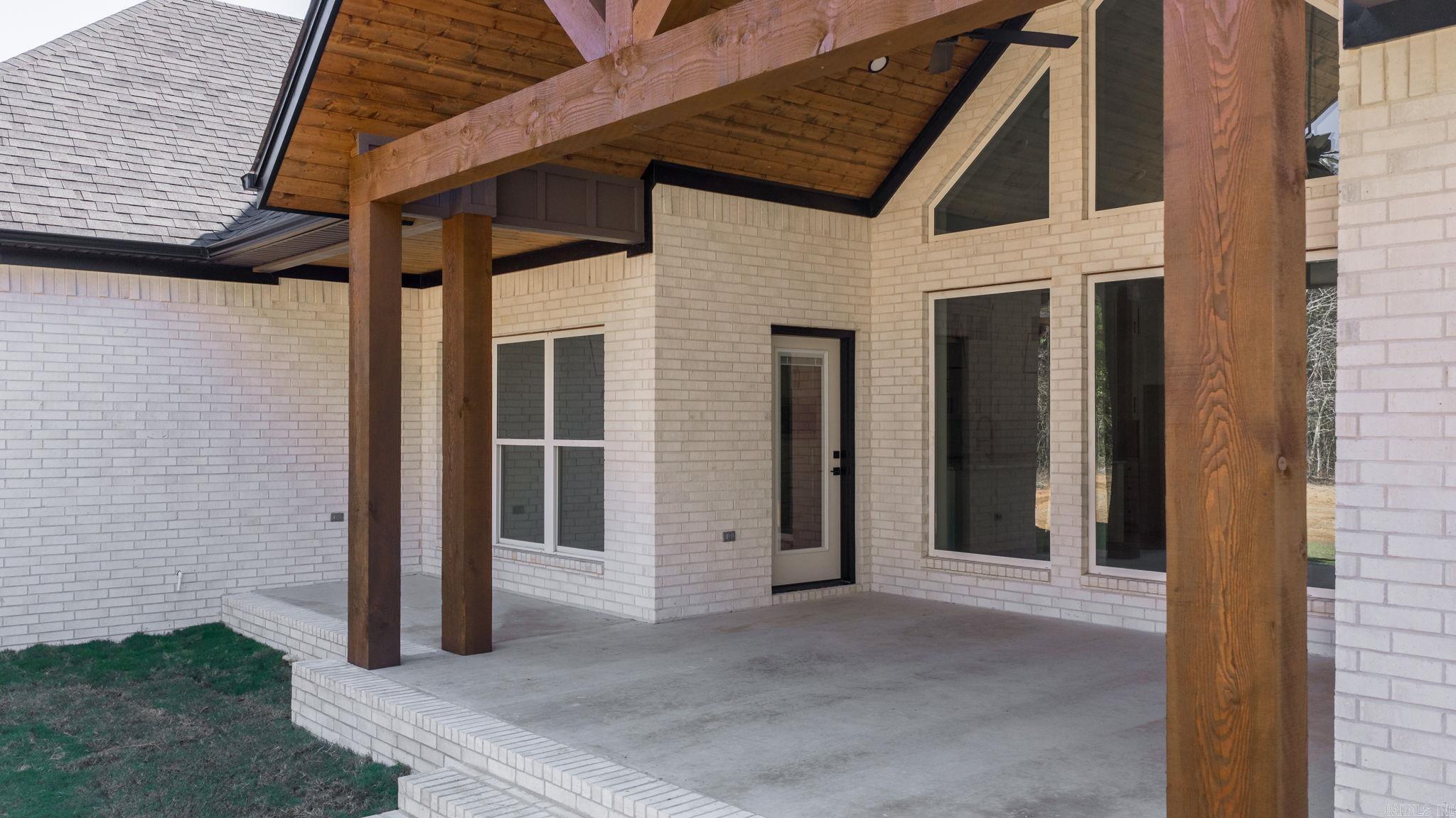 49 Ules Watson Drive Greenbrier, AR 72058